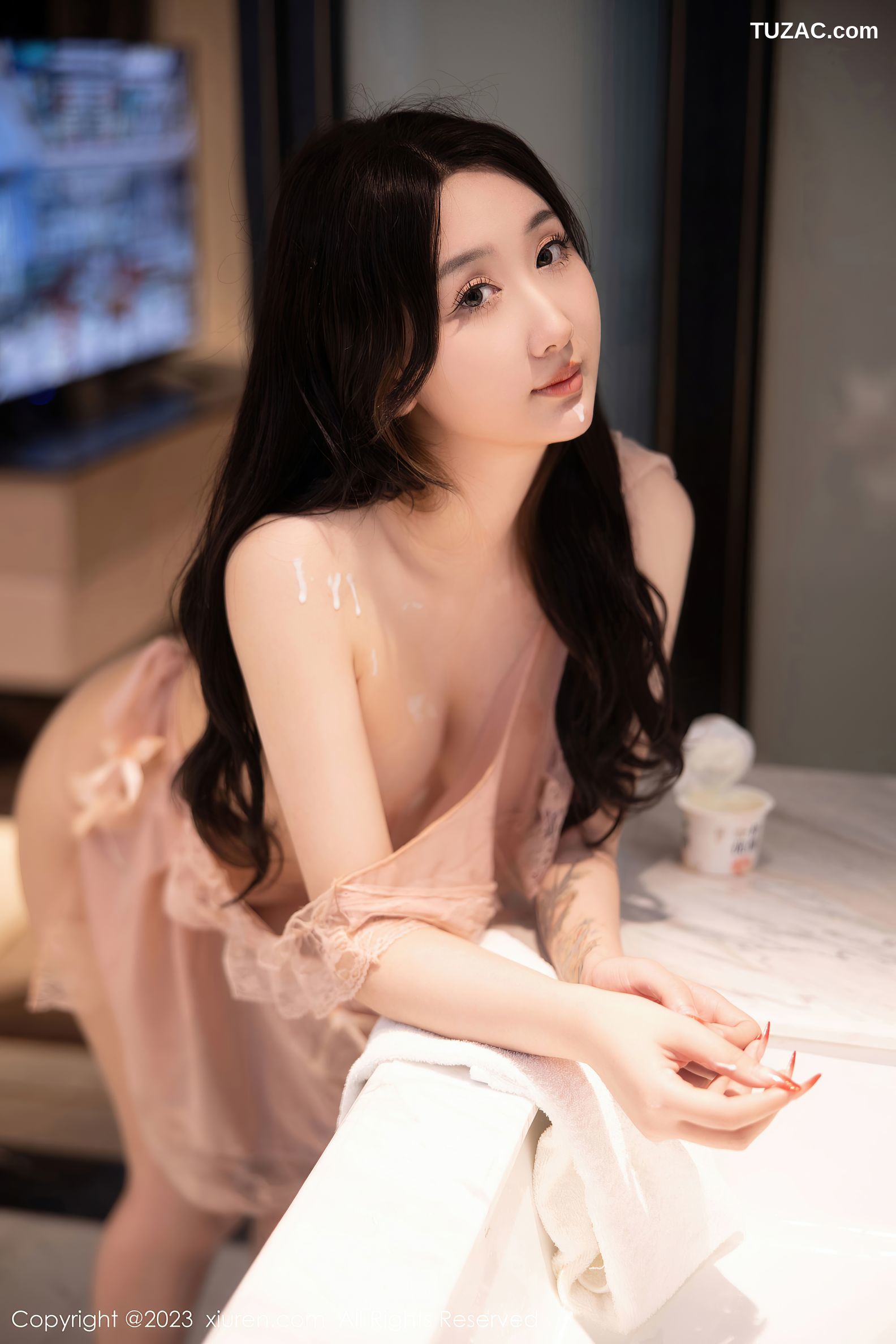 XiuRen秀人网-6243-江真真-浴室场景淡粉色蕾丝情趣服