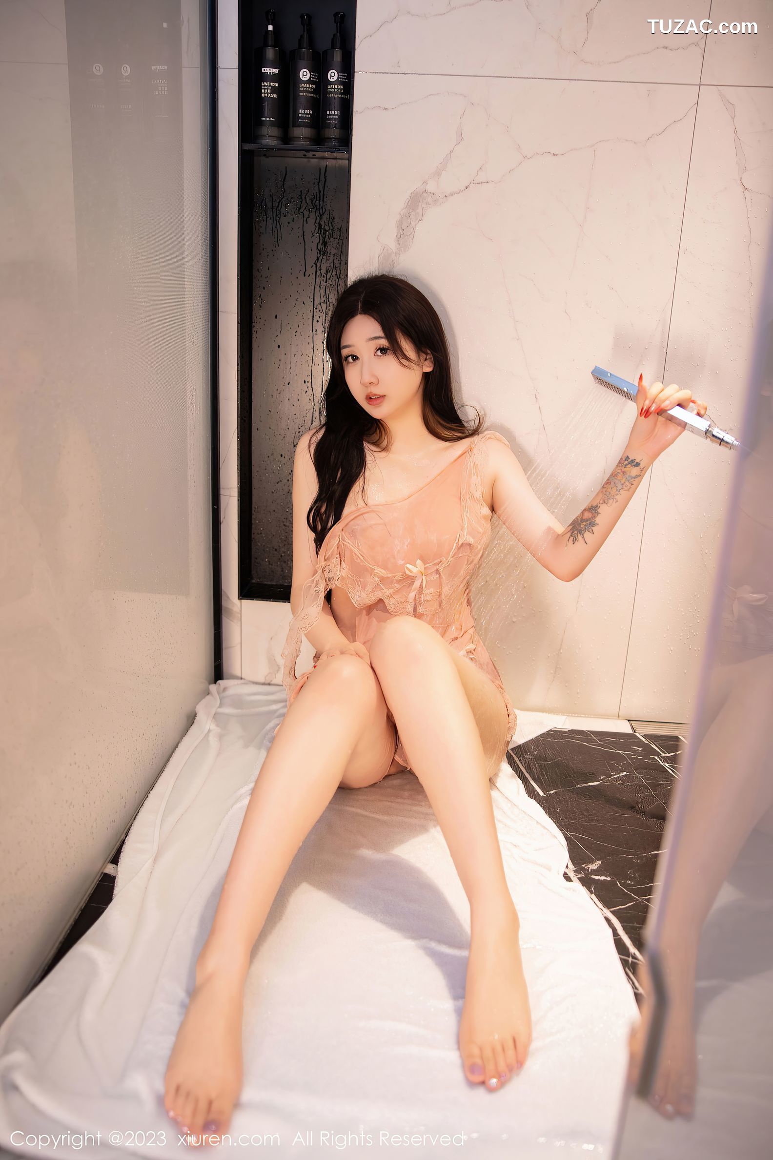 XiuRen秀人网-6243-江真真-浴室场景淡粉色蕾丝情趣服