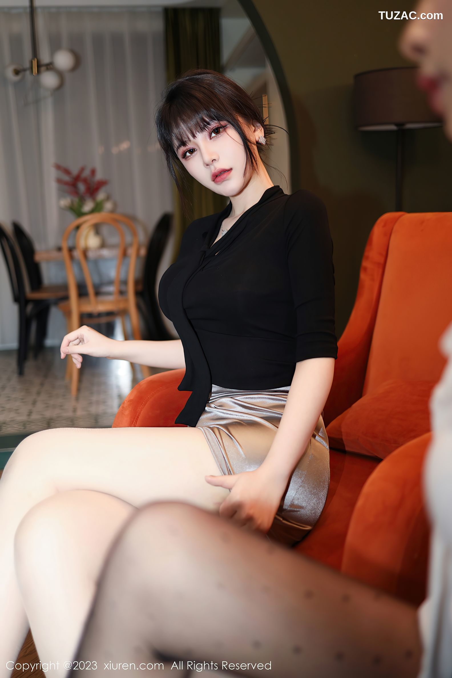 XiuRen秀人网-6256-桃桃子-闺蜜剧情主题性感黑白丝袜系列-2023.02.13