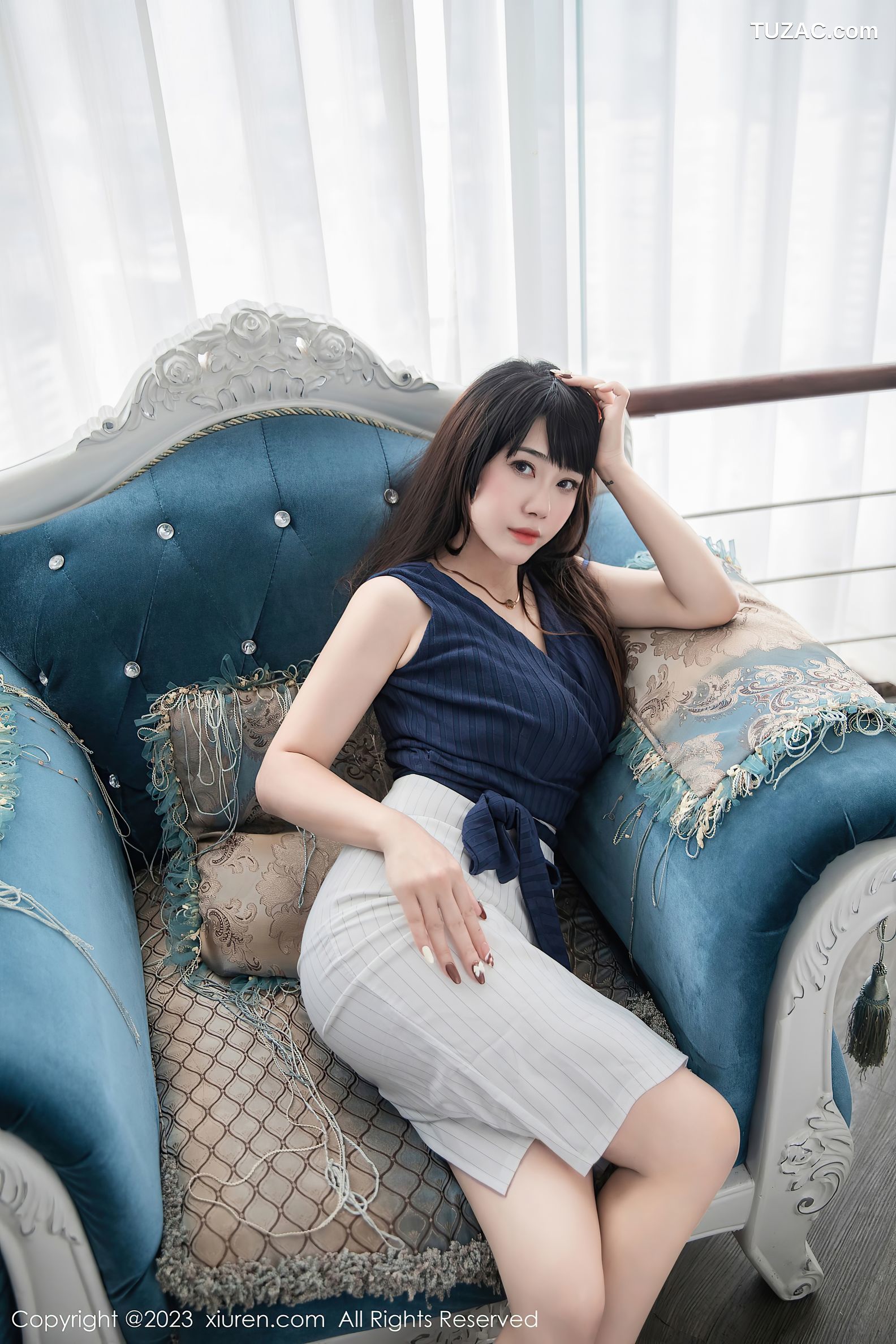 XiuRen秀人网-6272-严利娅Yuliya-蓝色上衣白短裙蓝色内衣超薄肉丝-2023.02.16