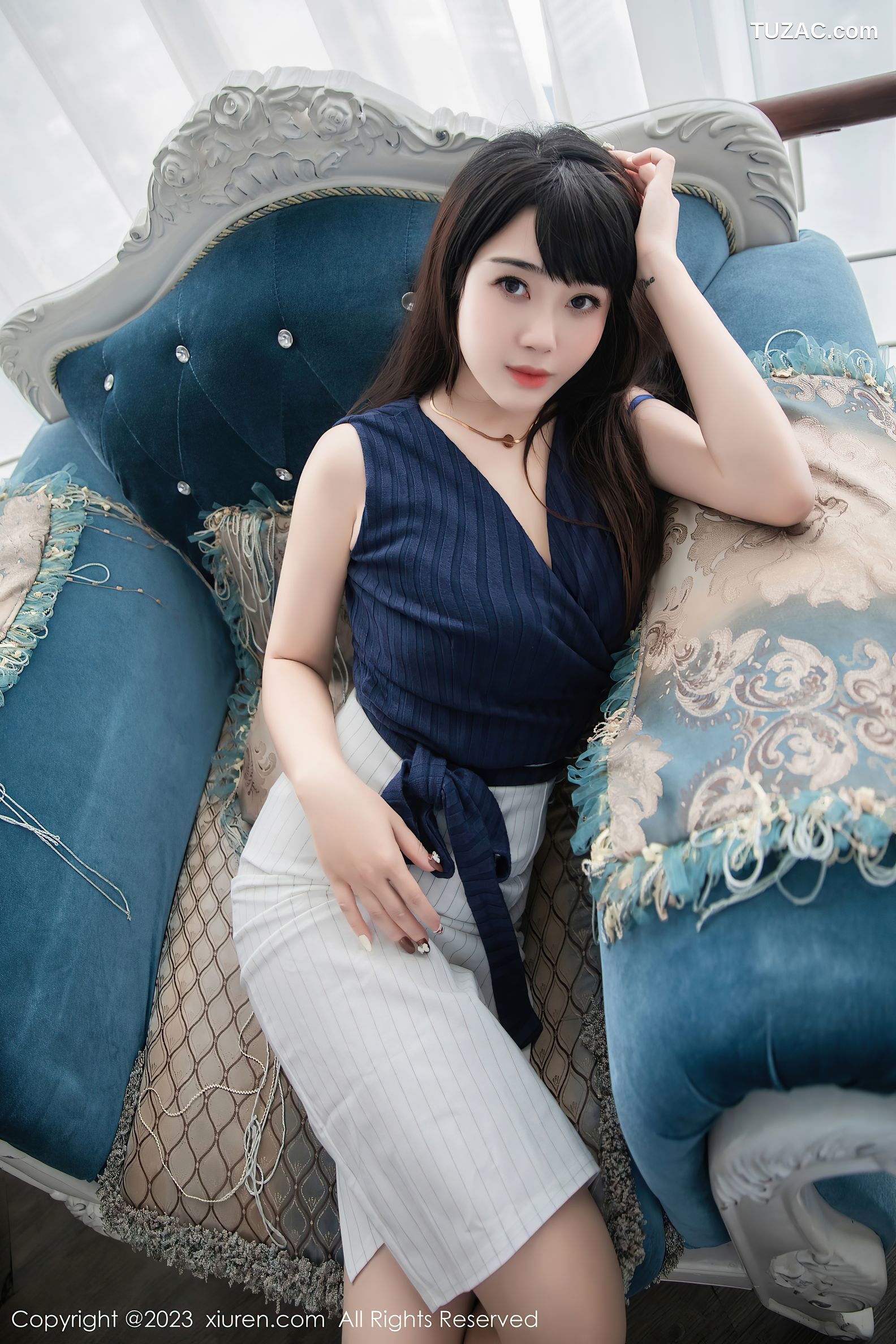 XiuRen秀人网-6272-严利娅Yuliya-蓝色上衣白短裙蓝色内衣超薄肉丝-2023.02.16