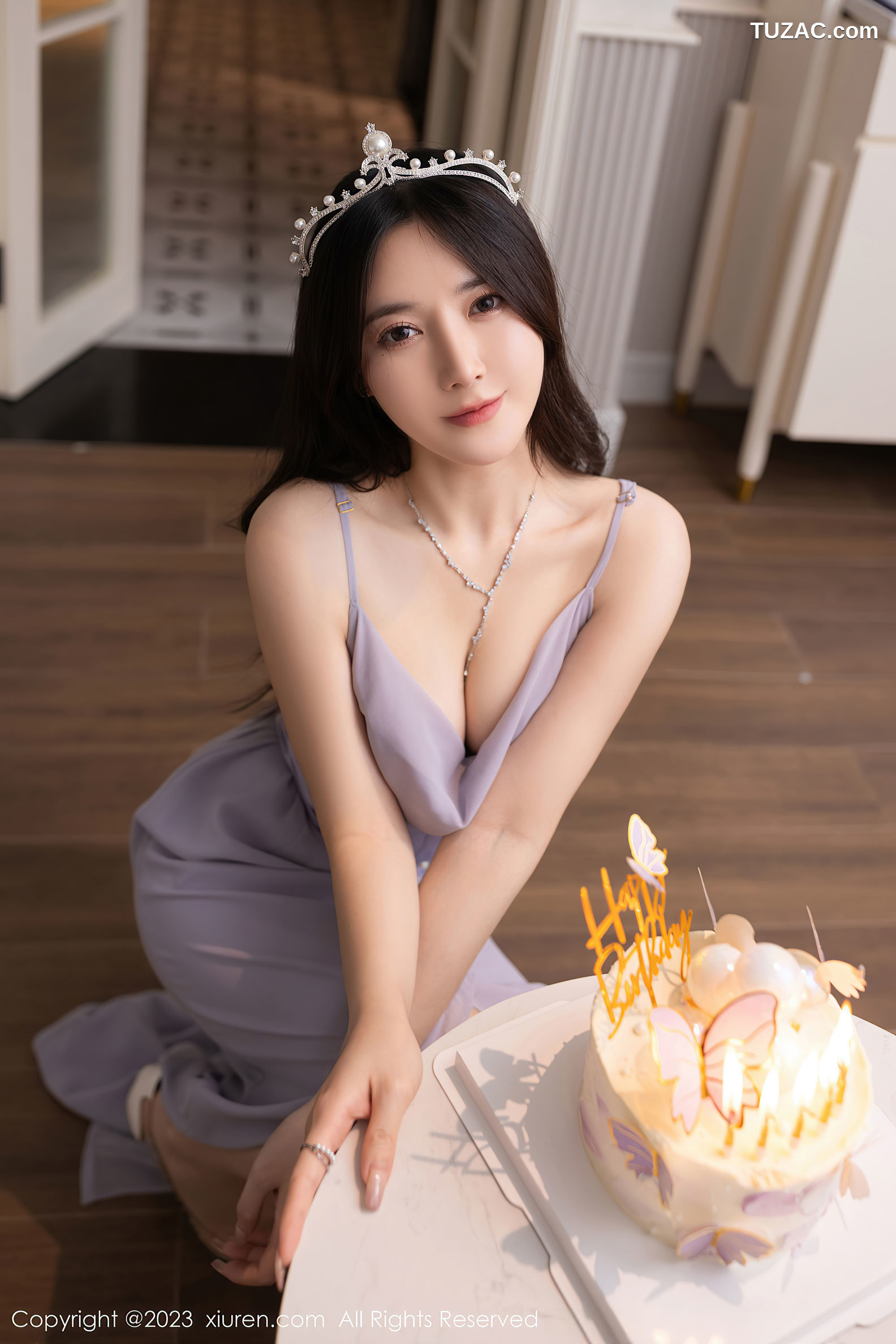 XiuRen秀人网-6286-鱼子酱Fish-生日篇主题紫灰色连衣长裙-2023.02.17