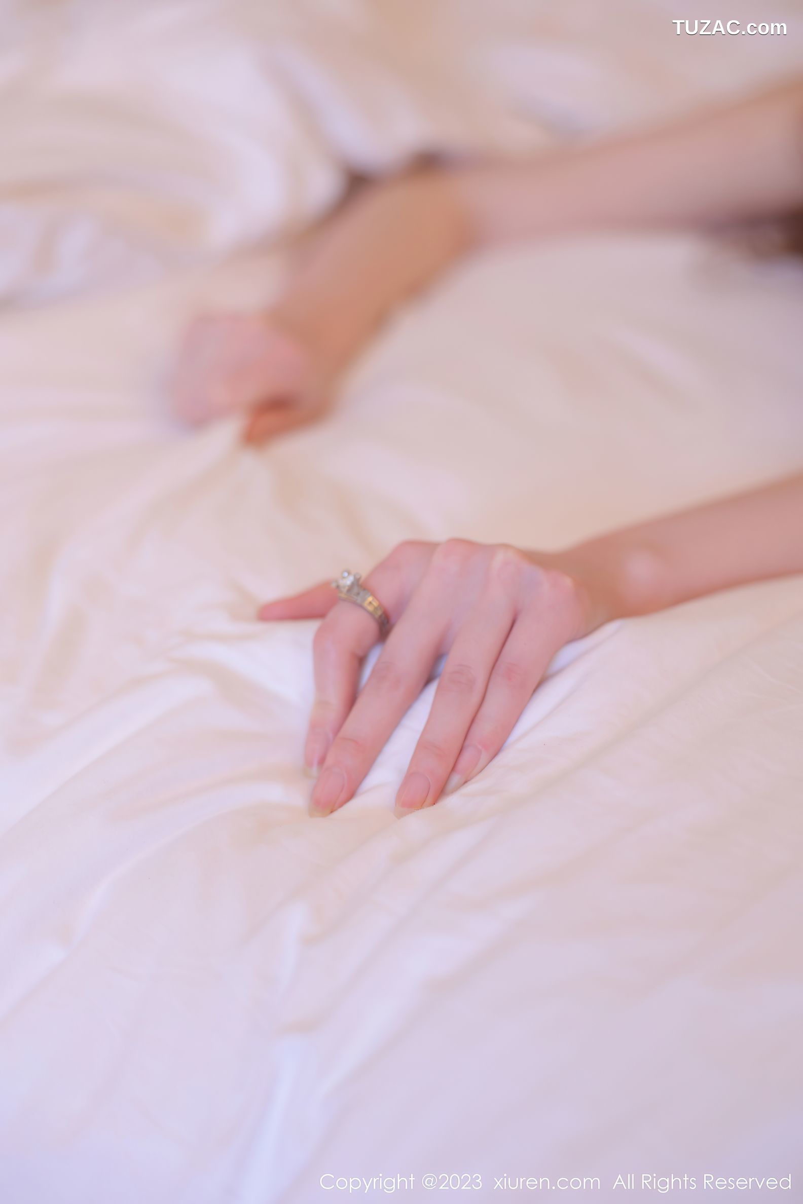 XiuRen秀人网-6290-Yoo优优-白色蕾丝内衣超薄黑丝-2023.02.20