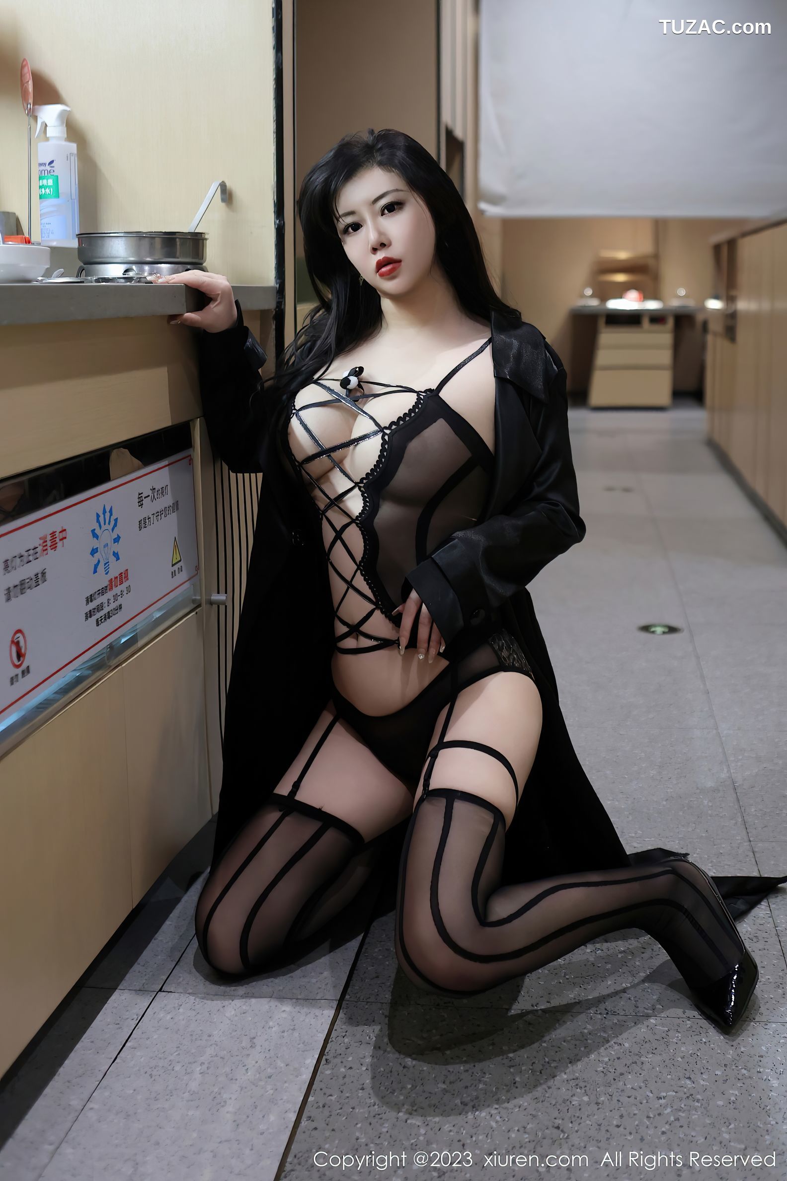 XiuRen秀人网-6333-王婉悠Queen-黑色轻透薄纱情趣服-2023.02.28