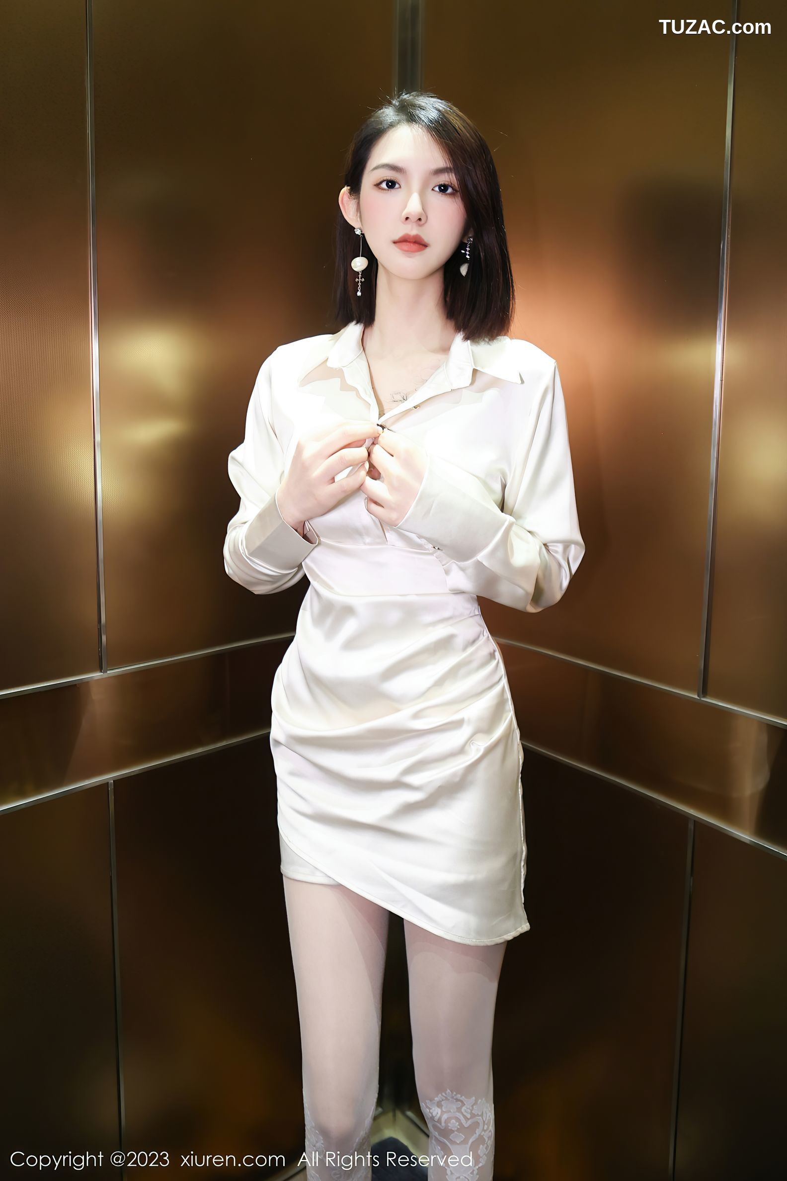 XiuRen秀人网-6393-乔一一-米色连衣短裙白色内衣-2023.03.10