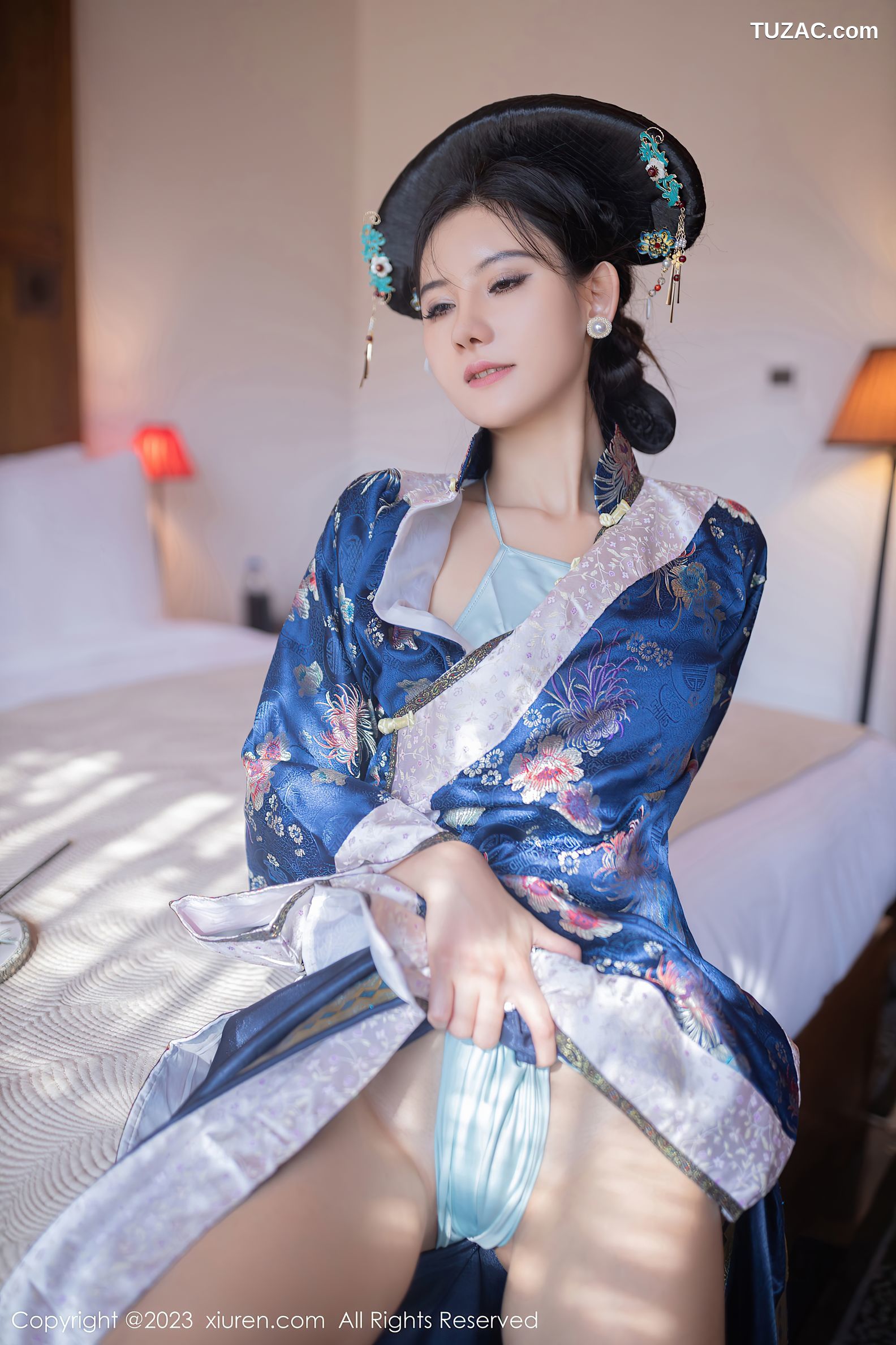 XiuRen秀人网-6398-就是阿朱啊-宫廷古装蓝色睡衣-2023.03.10