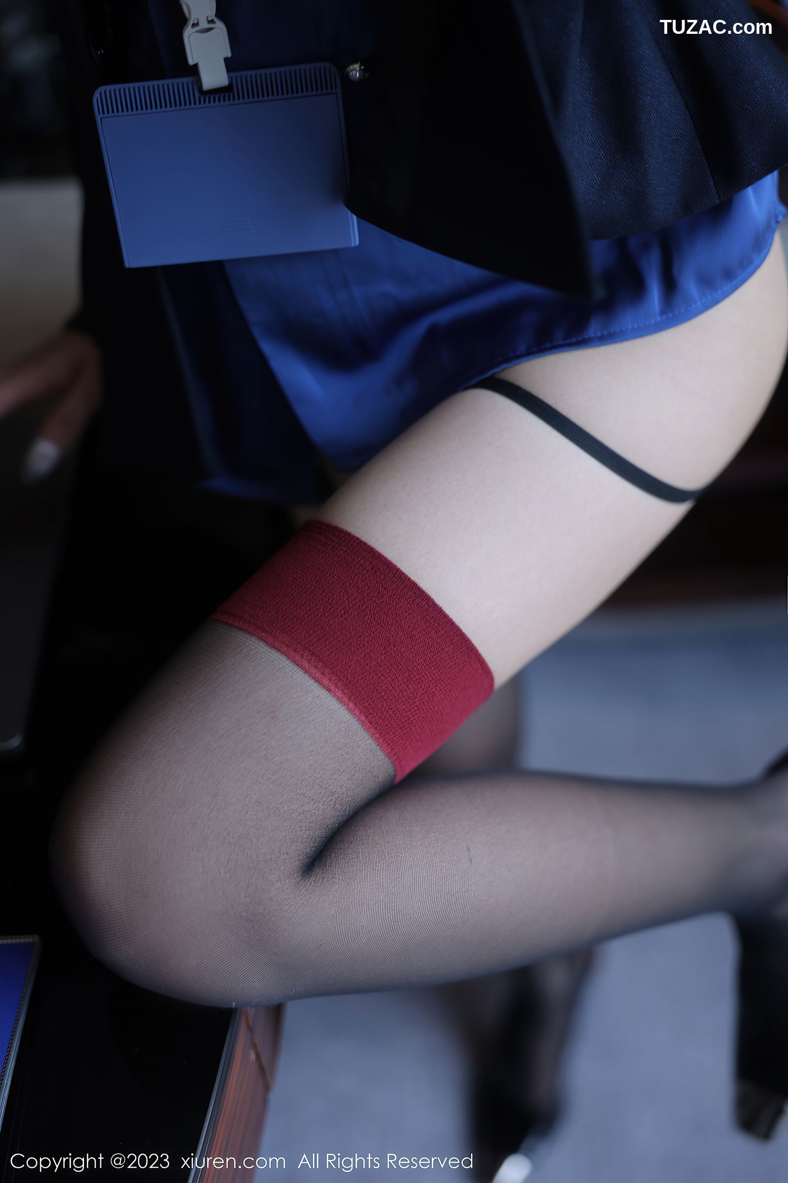 XiuRen秀人网-6407-谢小蒽-OL装制服紫色蕾丝内衣超薄黑丝-2023.03.13