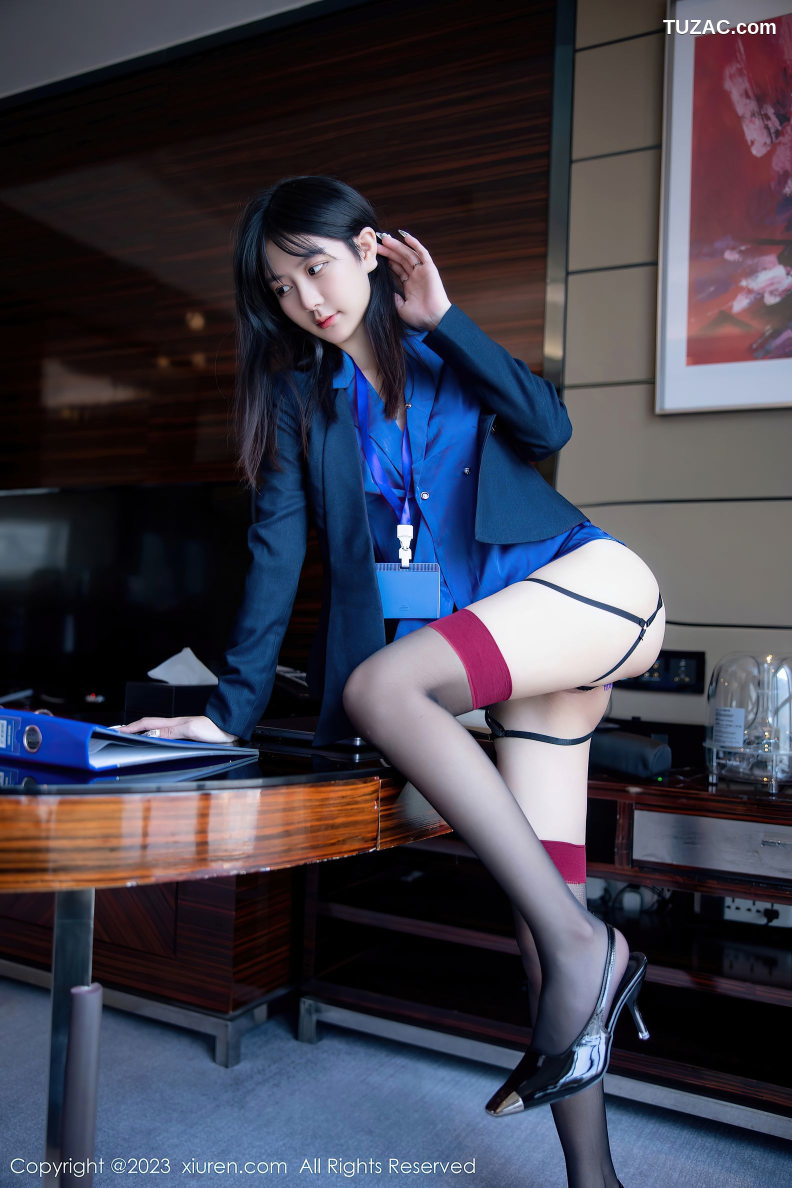 XiuRen秀人网-6407-谢小蒽-OL装制服紫色蕾丝内衣超薄黑丝-2023.03.13