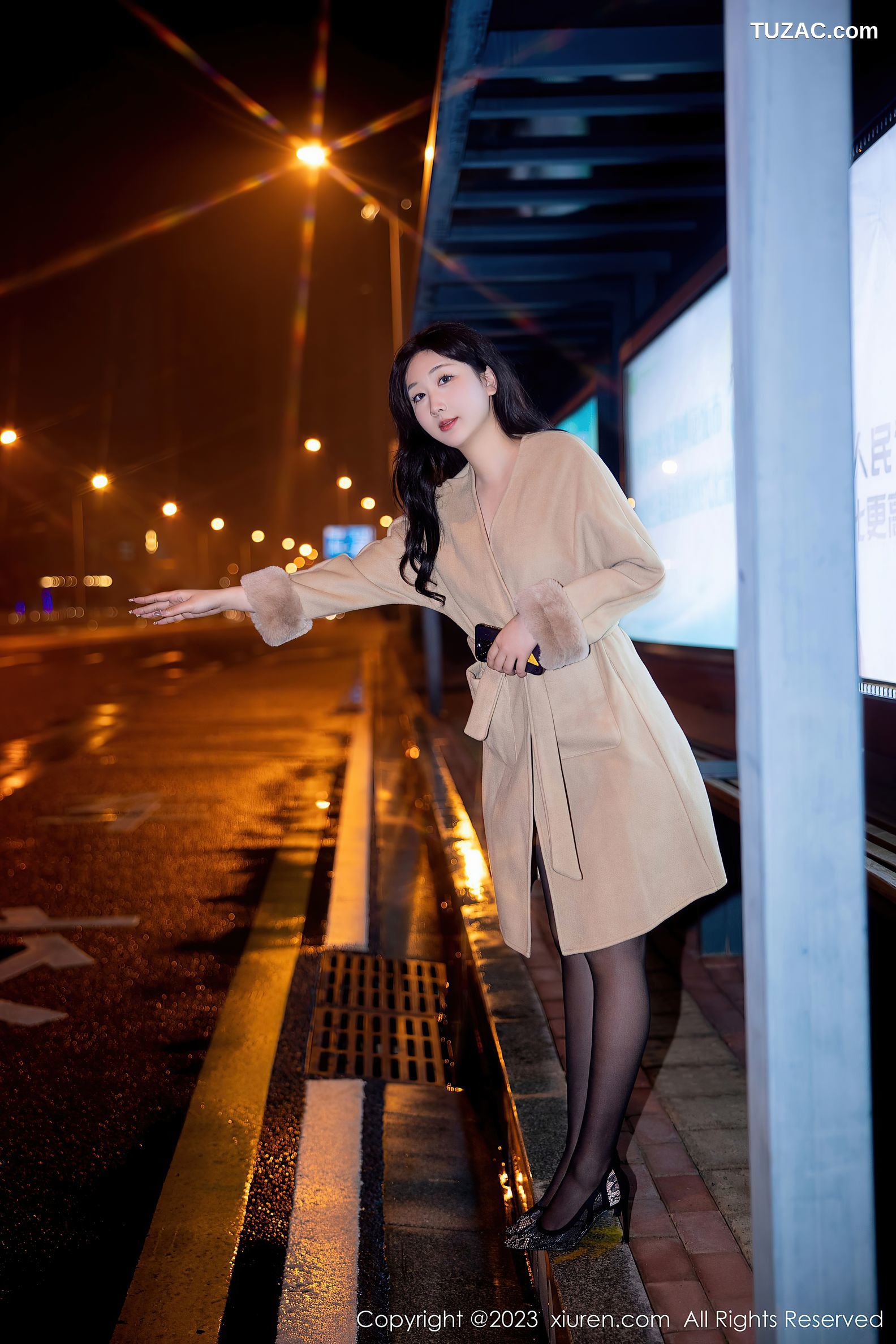 XiuRen秀人网-6424-江真真-米色外套蕾丝内衣黑丝吊带袜-2023.03.16