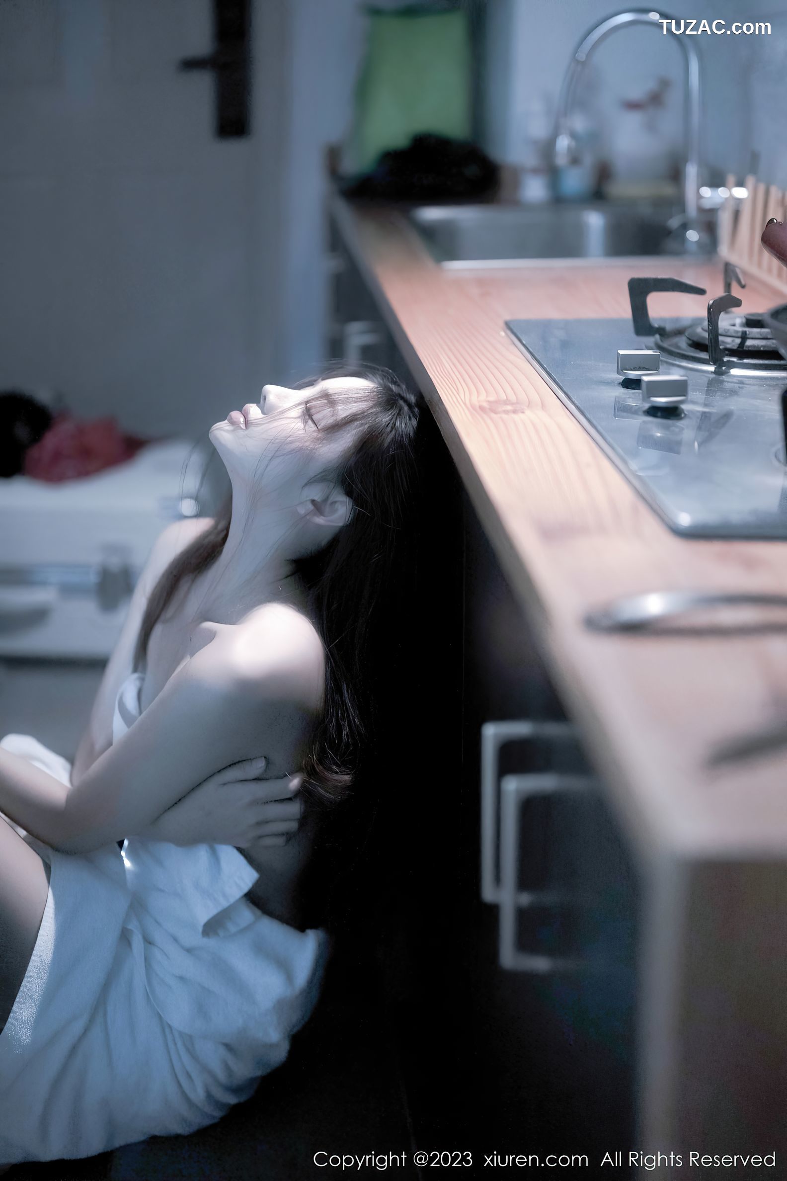 XiuRen秀人网-6437-加朵Babe-粉色露肩连衣裙真空-2023.03.20