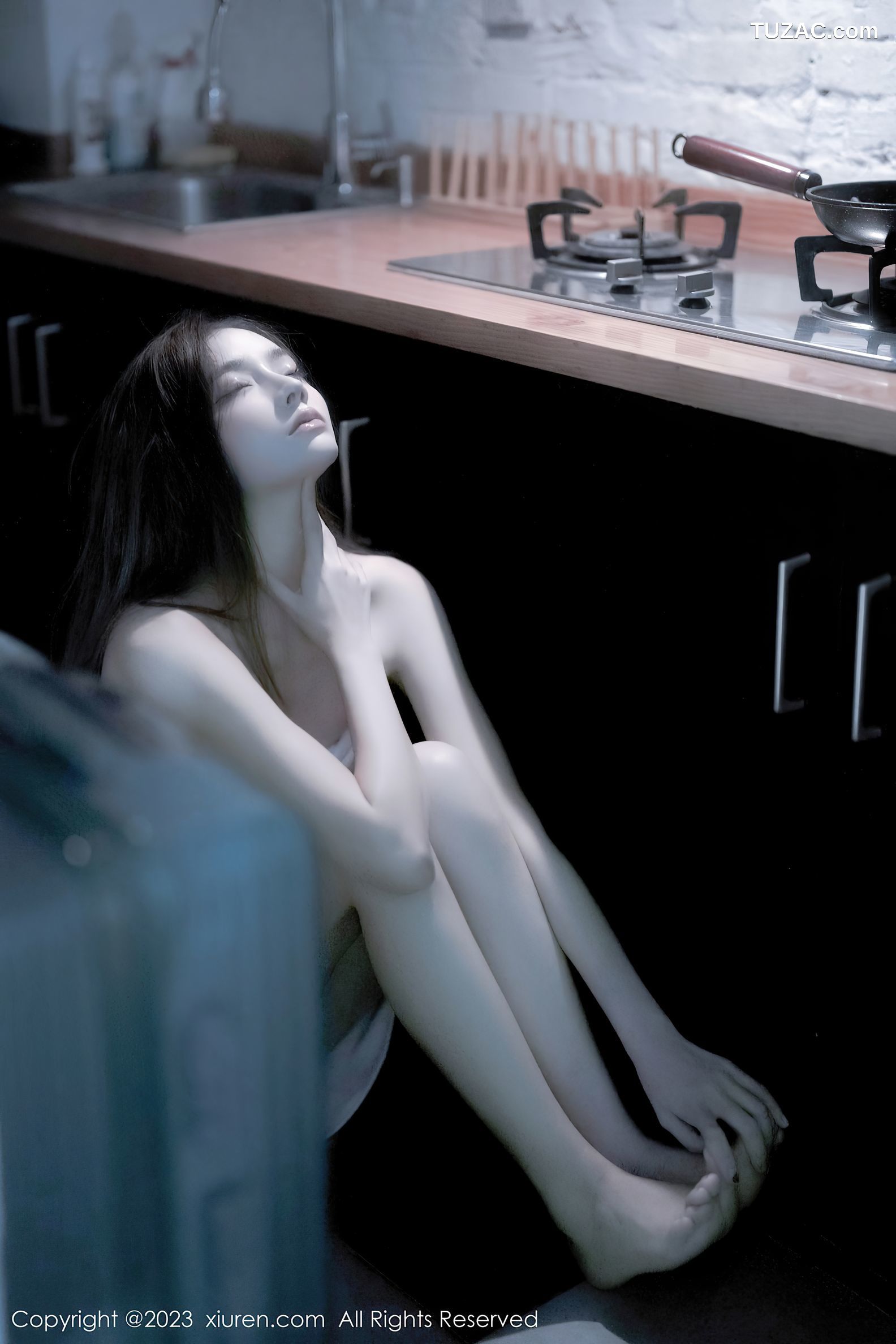 XiuRen秀人网-6437-加朵Babe-粉色露肩连衣裙真空-2023.03.20