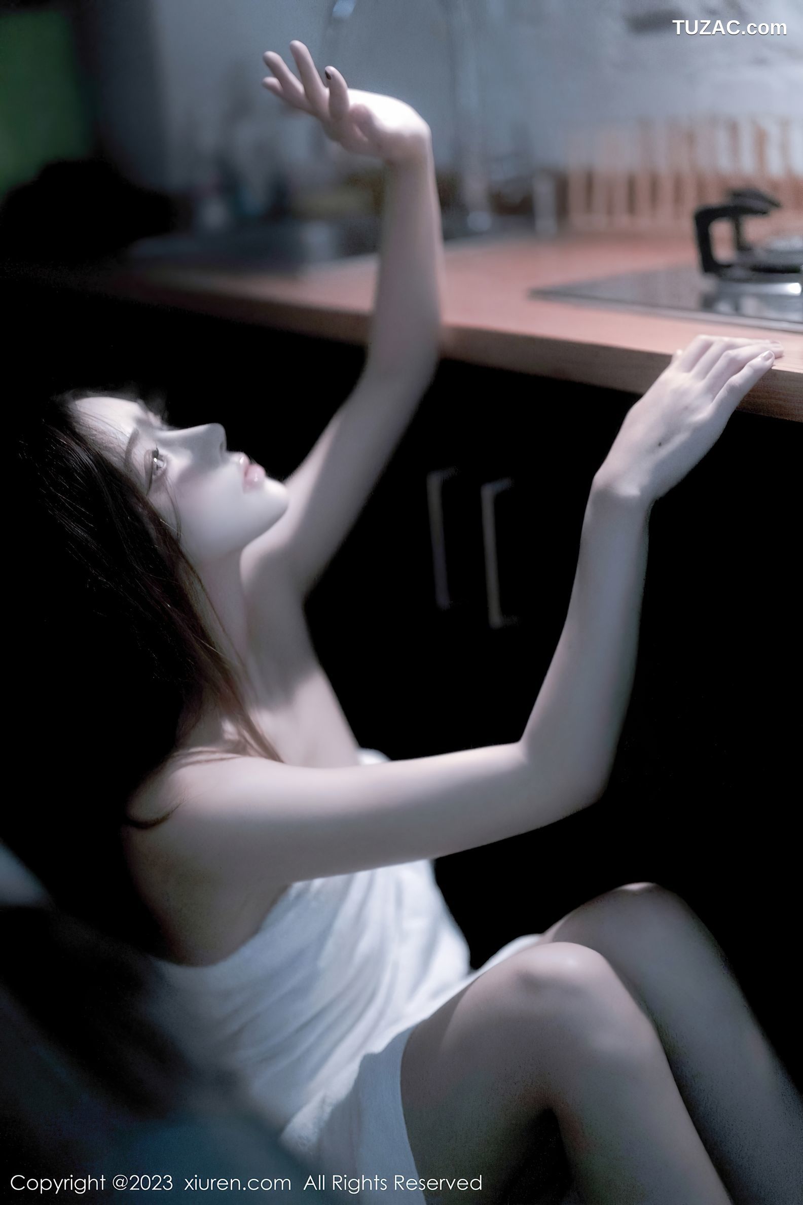 XiuRen秀人网-6437-加朵Babe-粉色露肩连衣裙真空-2023.03.20