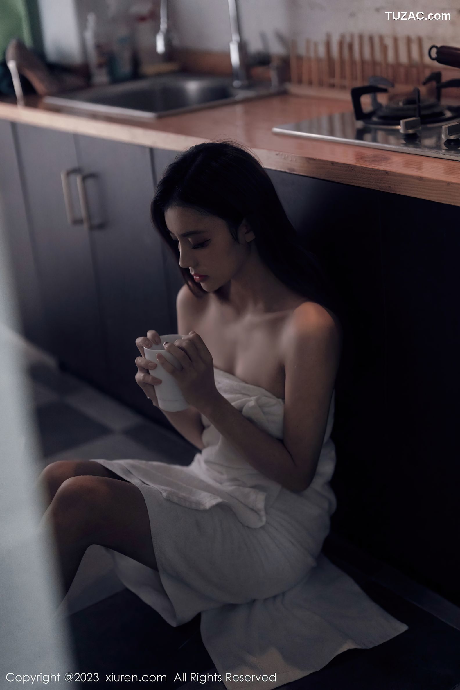 XiuRen秀人网-6437-加朵Babe-粉色露肩连衣裙真空-2023.03.20