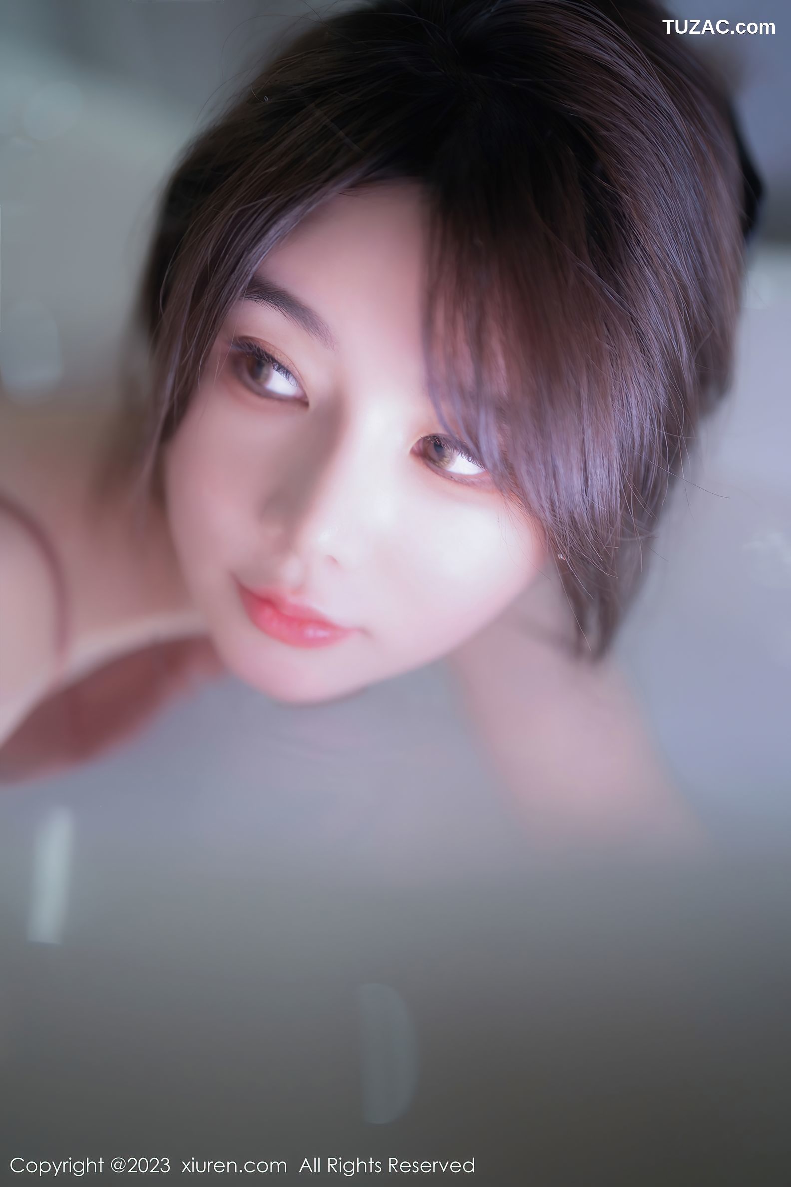 XiuRen秀人网-6458-婠婠么-浴室场景性感暖色吊带服饰-2023.03.23