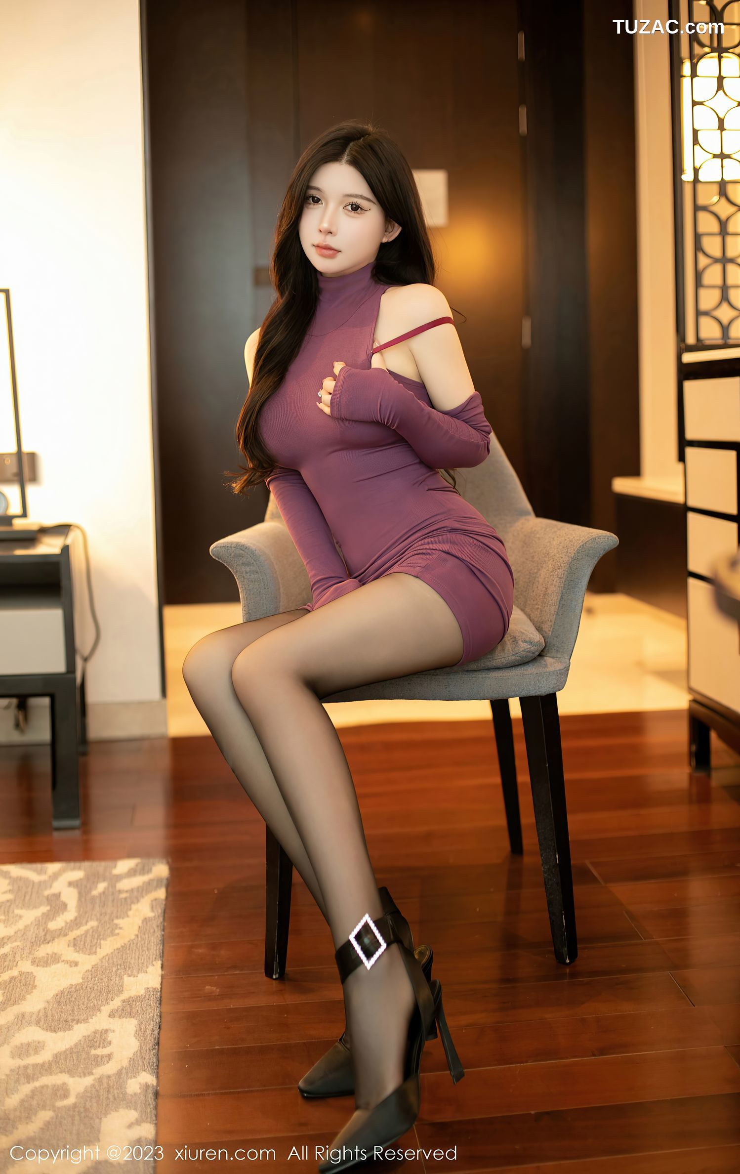 XiuRen秀人网-6469-林珊珊-暗红色收身连衣裙红色轻透内衣-2023.03.24