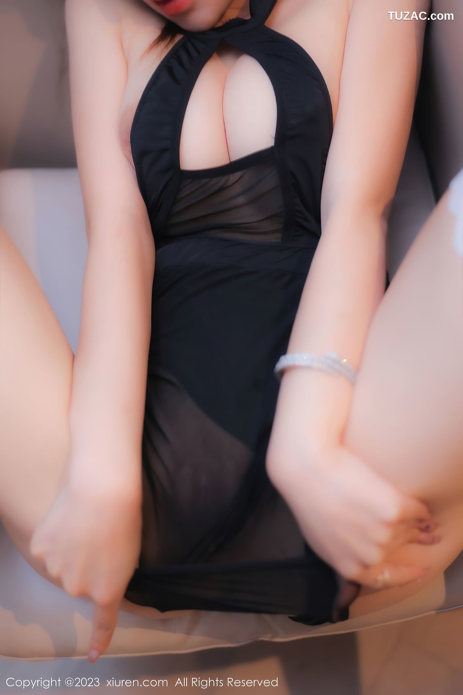 XiuRen秀人网-6479-萌汉药Baby-黑色连体内衣白丝袜-2023.03.27