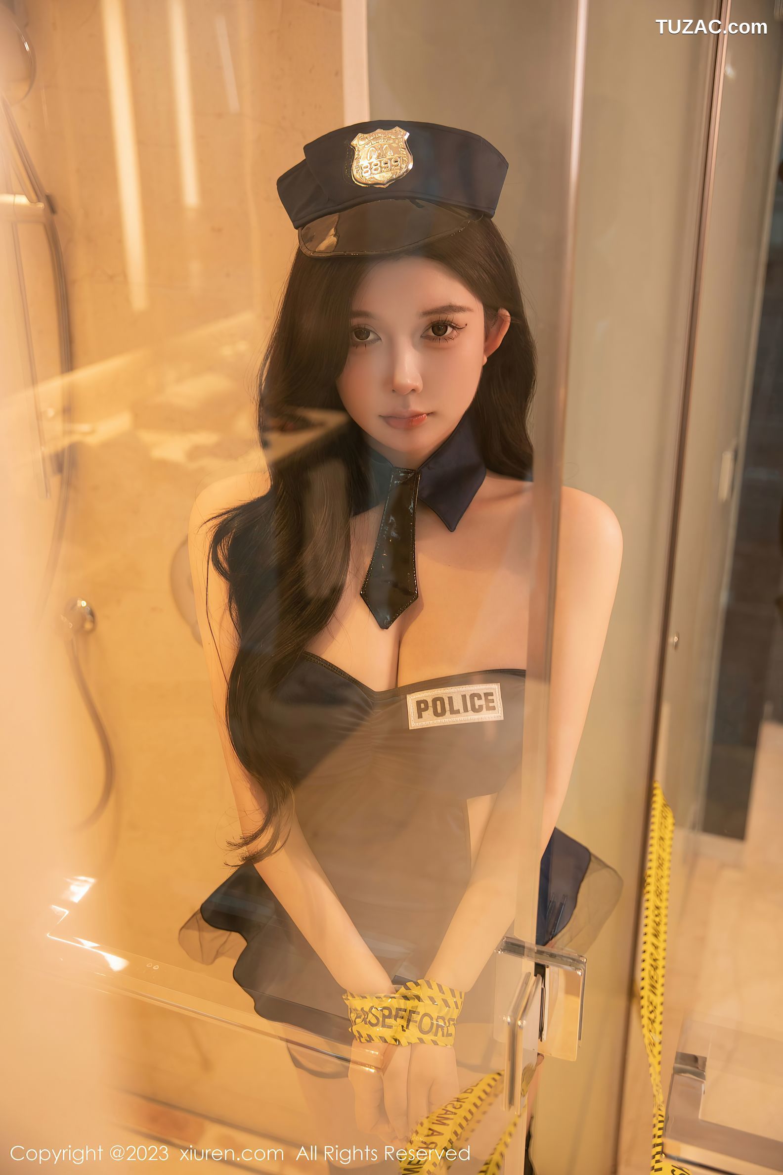 XiuRen秀人网-6507-林珊珊-黑色情趣警察制服黑丝袜-2023.03.31