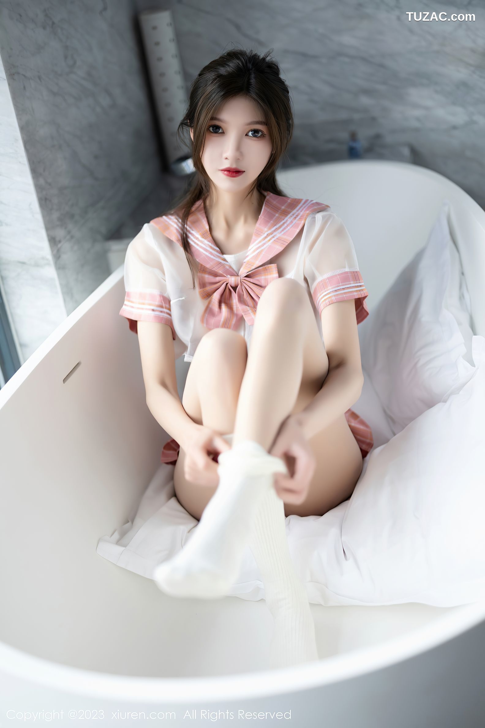 XiuRen秀人网-6517-程程程-粉色轻透薄纱短裙套装性感内衣肉丝-2023.04.03