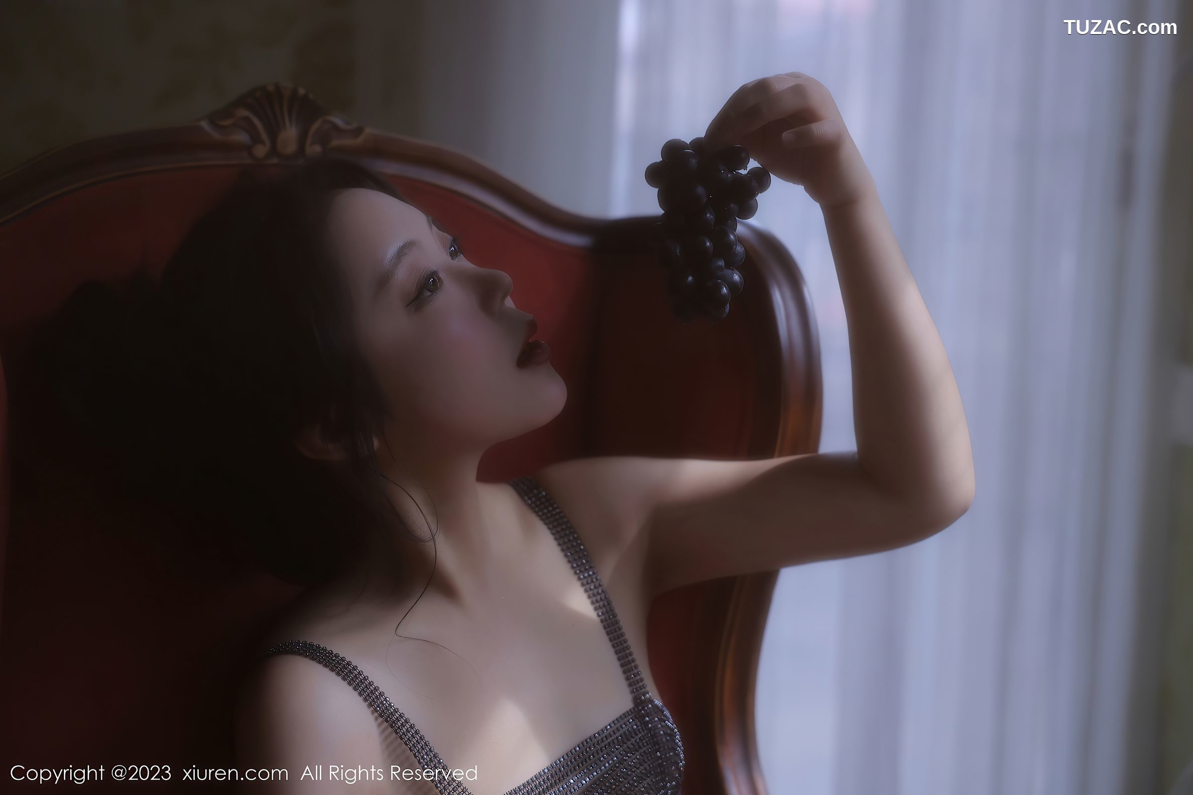 XiuRen秀人网-6601-露露Luncy-万宁旅拍-紫色轻透情趣服饰-2023.04.20