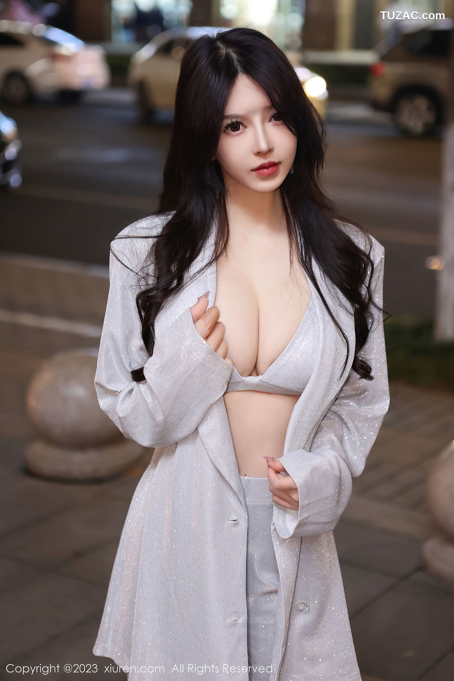 XiuRen秀人网-6605-玉兔miki-简约银灰外衣银灰内衣-2023.04.20