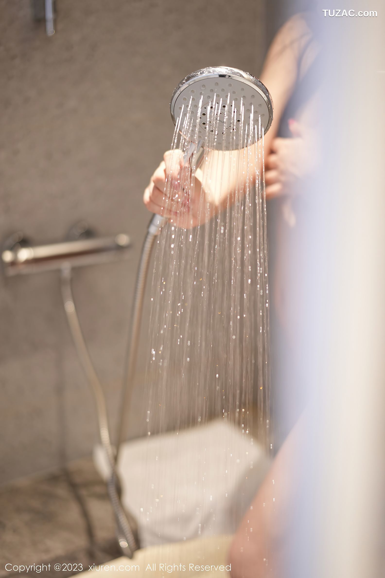 XiuRen秀人网-6625-心妍小公主-浴室性感豹纹情趣服饰-2023.04.24