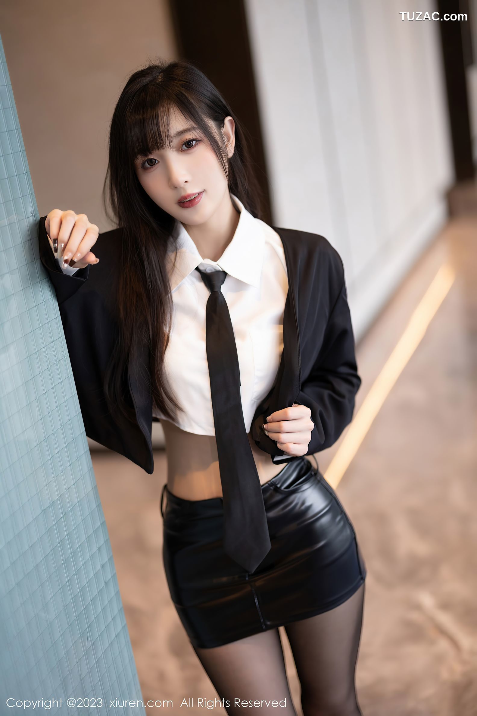 XiuRen秀人网-6651-林星阑-深色衣黑皮短裙-2023.04.27