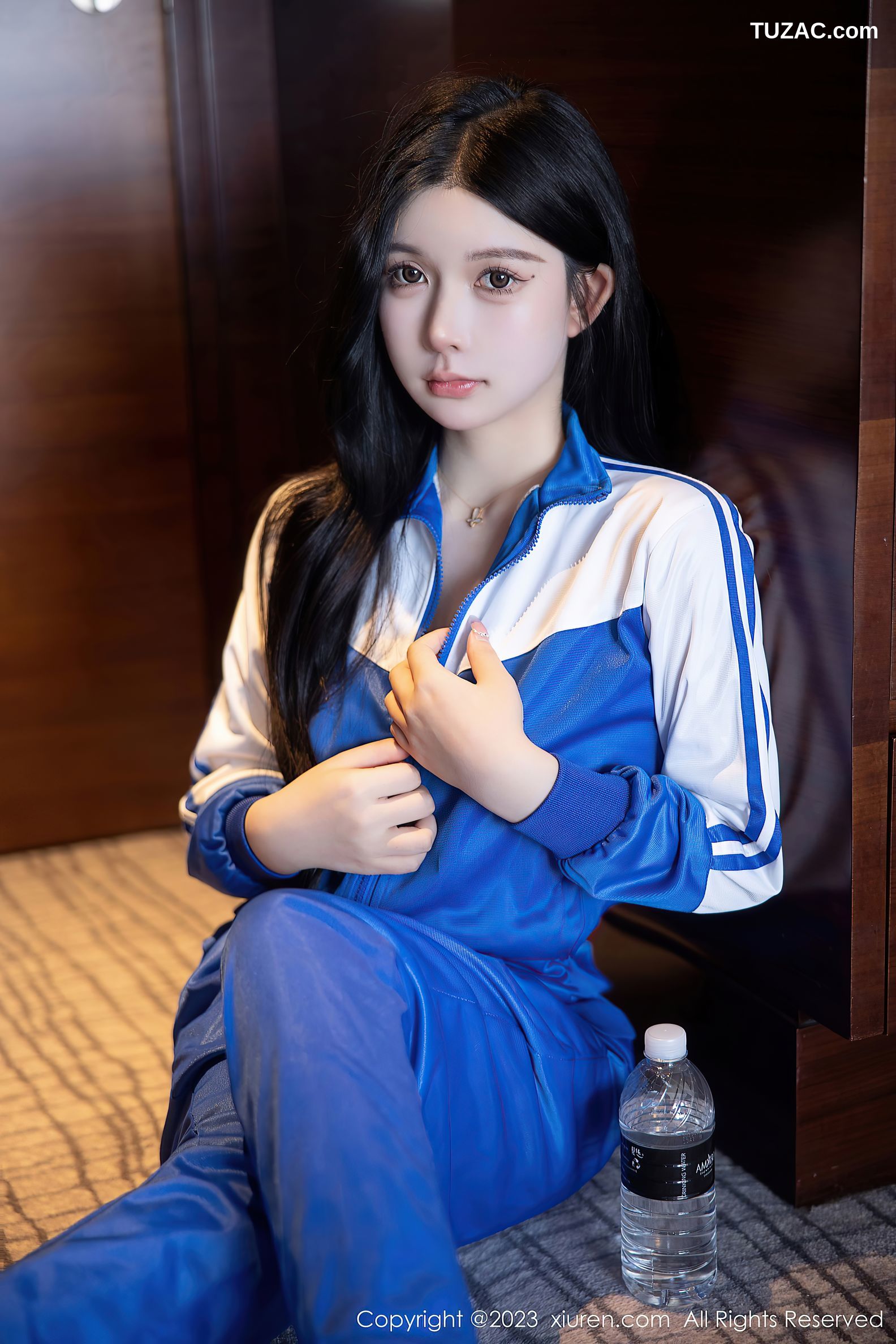 XiuRen秀人网-6660-林珊珊-蓝色运动服黑色情趣内衣-2023.04.28