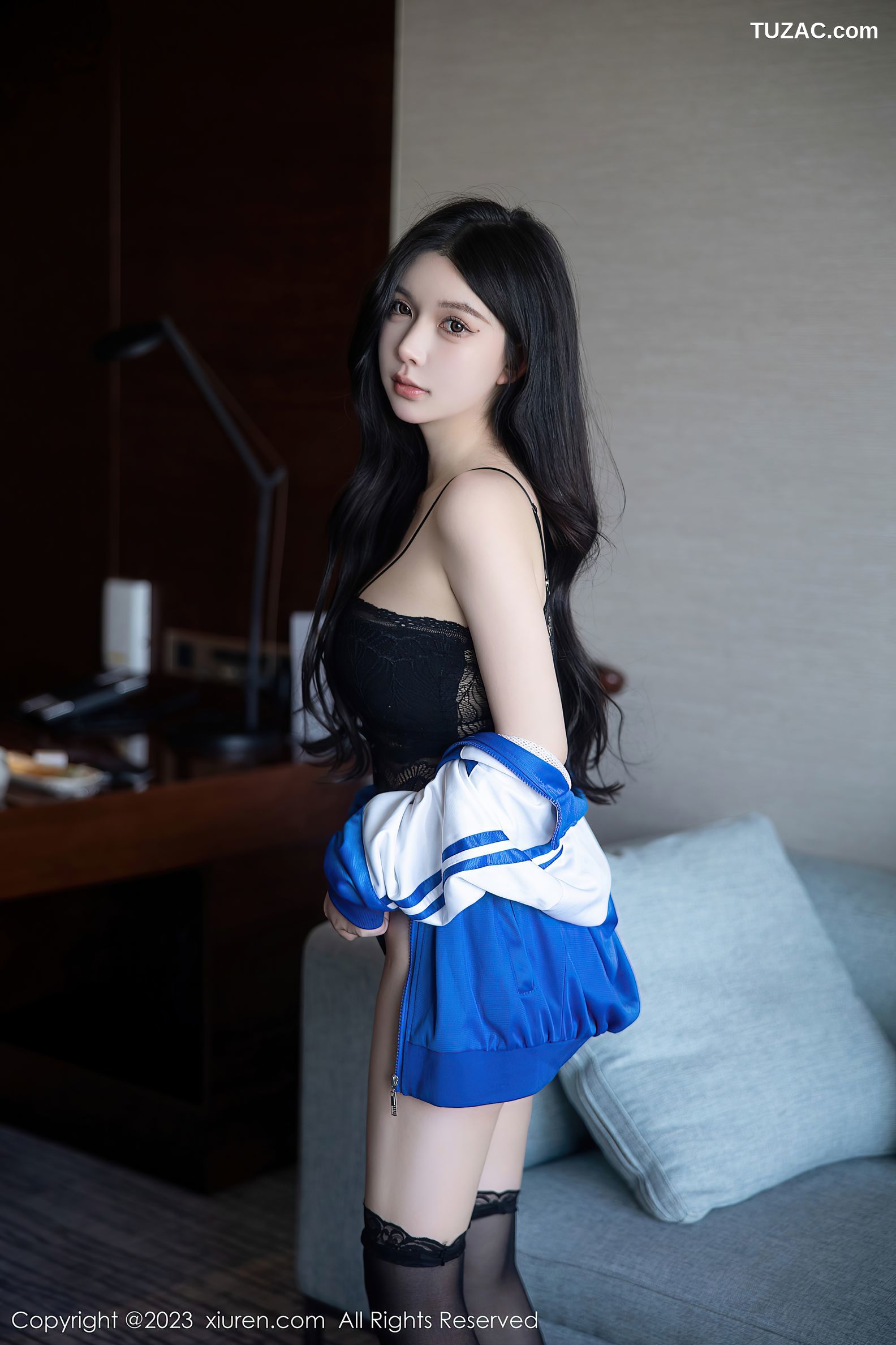 XiuRen秀人网-6660-林珊珊-蓝色运动服黑色情趣内衣-2023.04.28