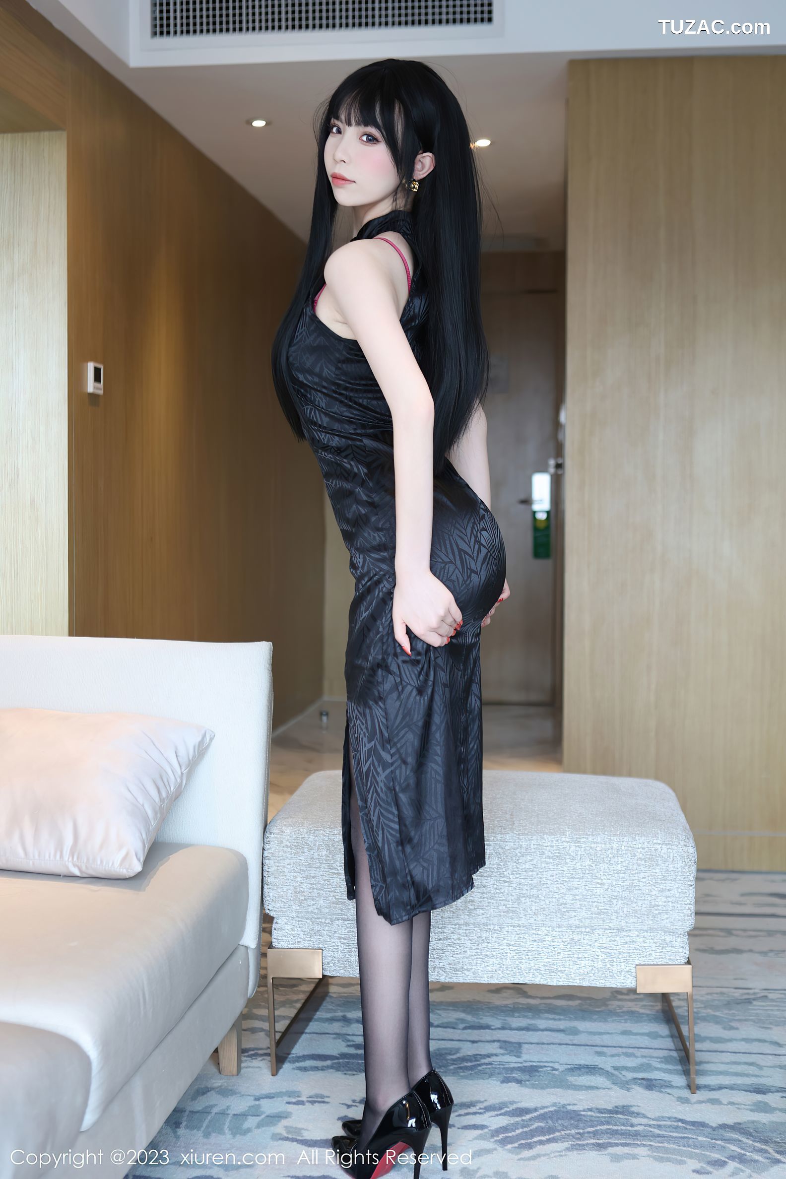 XiuRen秀人网-6666-江七七-深色旗袍性感暗红蕾丝内衣黑丝-2023.05.04