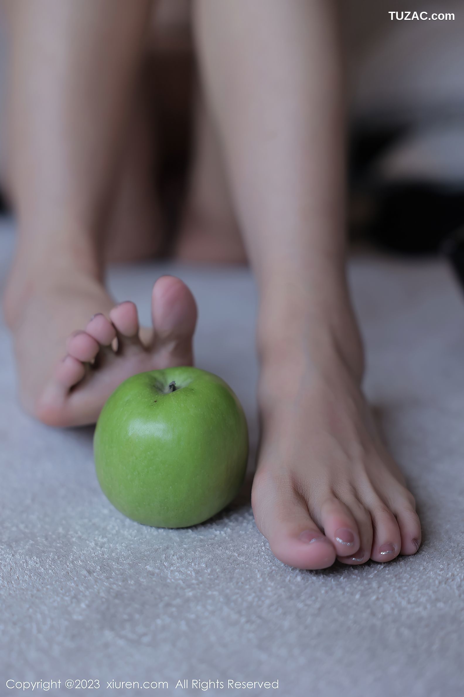 XiuRen秀人网-6675-茜茜Kimi-白T黑短裙白蕾丝内衣-2023.05.05