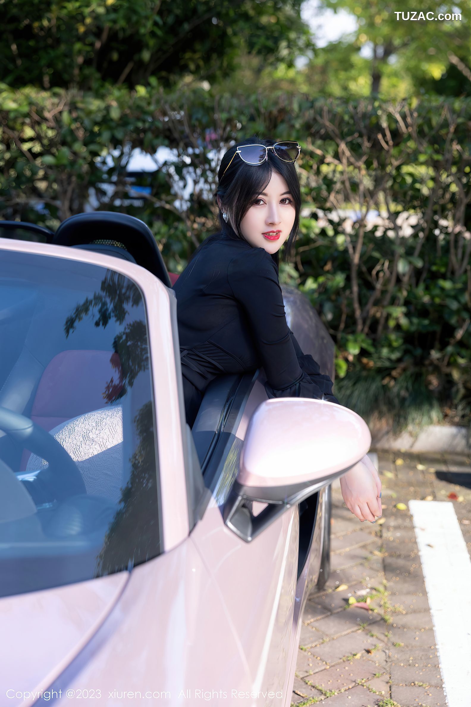 XiuRen秀人网-6676-诗诗kiki-黑色内衣黑丝袜-2023.05.05