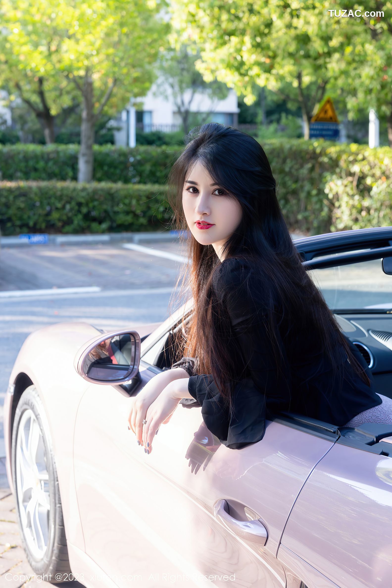 XiuRen秀人网-6676-诗诗kiki-黑色内衣黑丝袜-2023.05.05