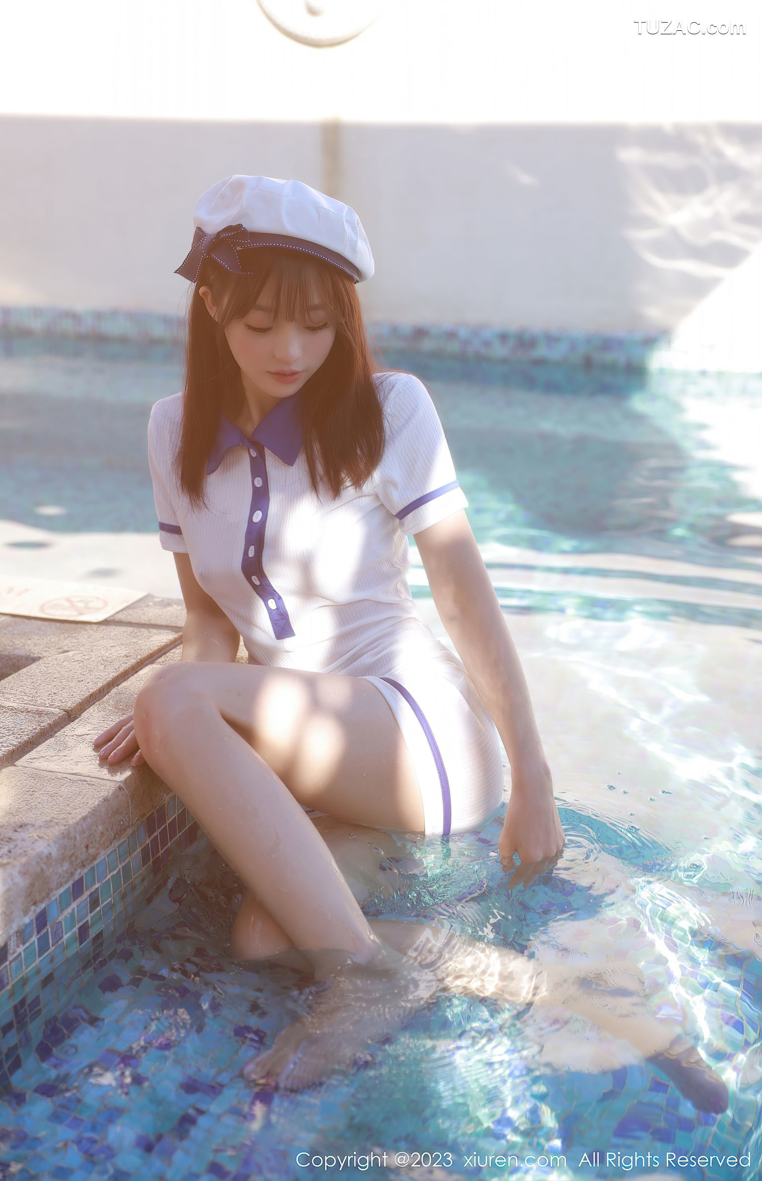 XiuRen秀人网-6686-佘贝拉Bella-泳池性感白色海军服-2023.05.06