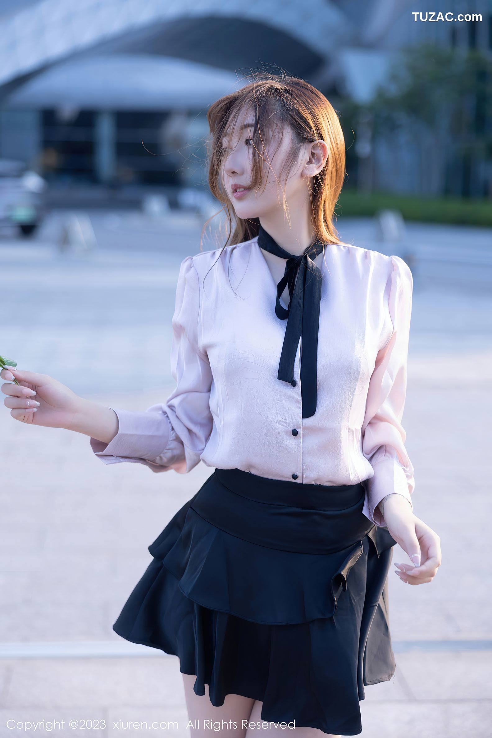 XiuRen秀人网-6721-江真-淡粉色T恤黑短裙黑色轻透内衣-2023.05.11