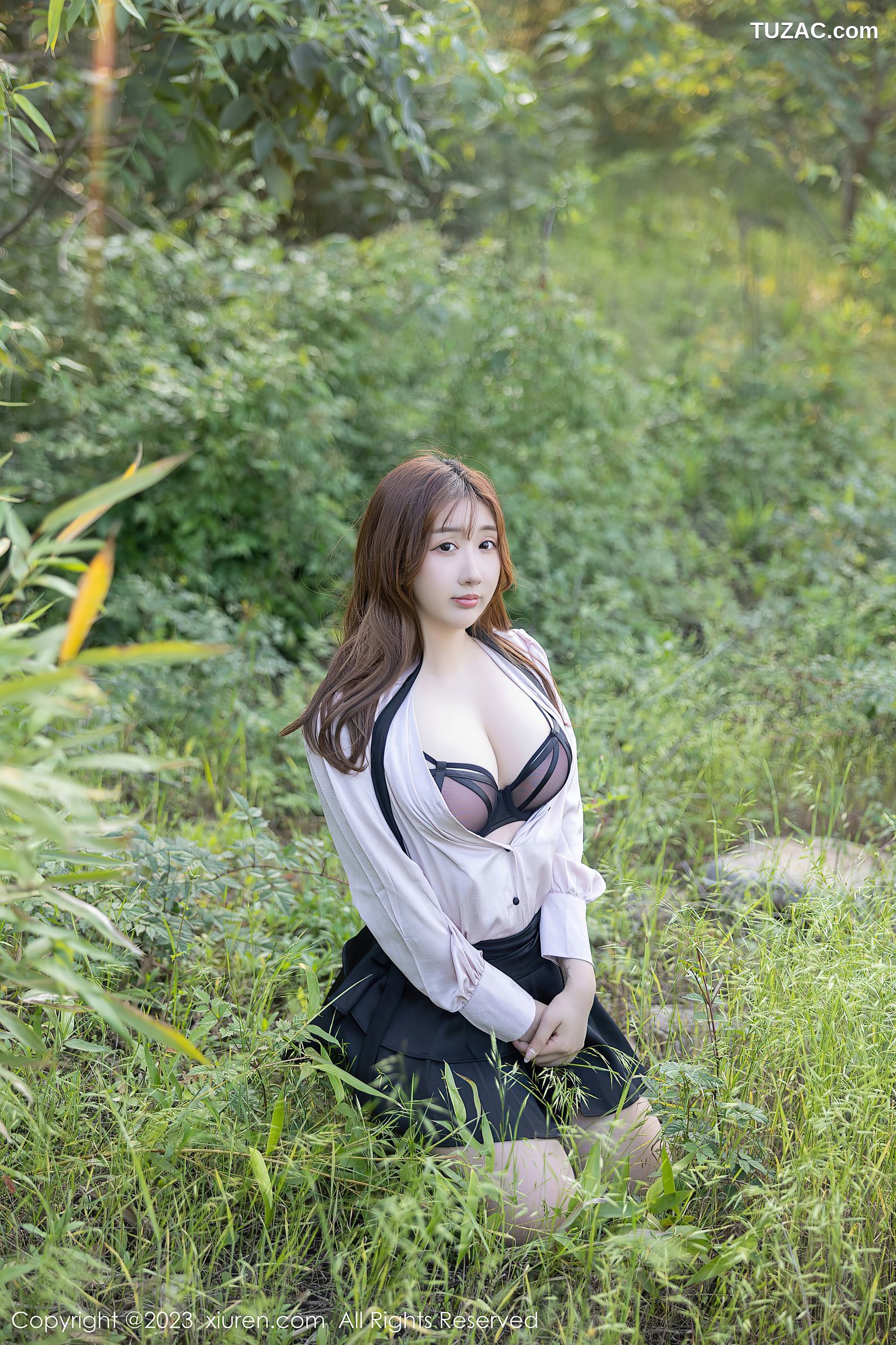 XiuRen秀人网-6721-江真-淡粉色T恤黑短裙黑色轻透内衣-2023.05.11