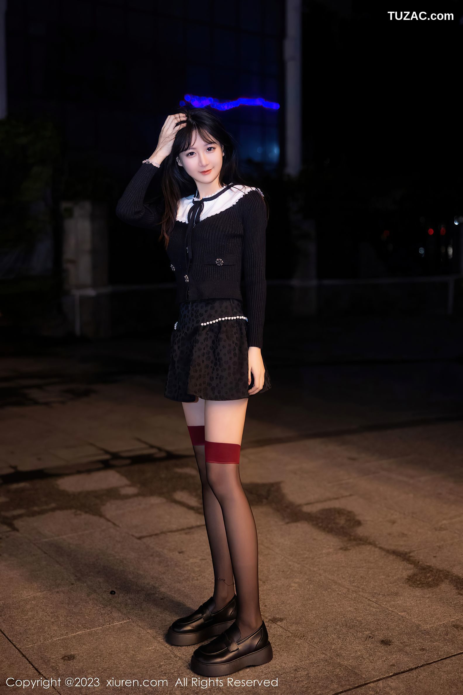 XiuRen秀人网-6724-幼幼-喝酒主题黑色情趣服黑丝袜-2023.05.11