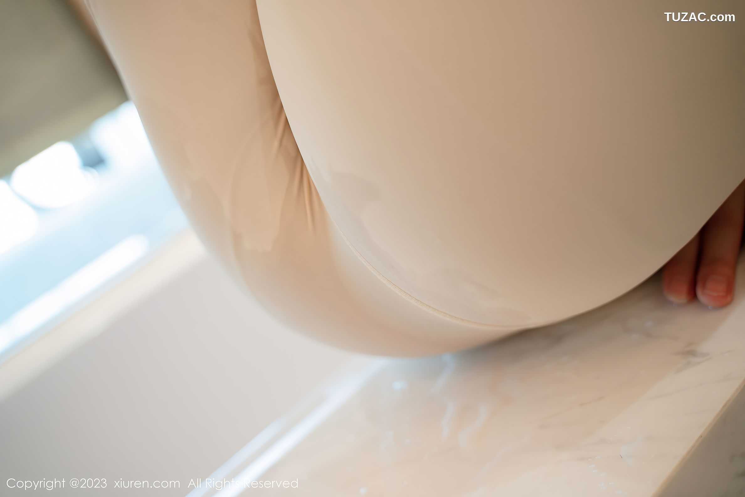 XiuRen秀人网-6734-加朵Babe-健身场所性感粉色瑜伽服-2023.05.15