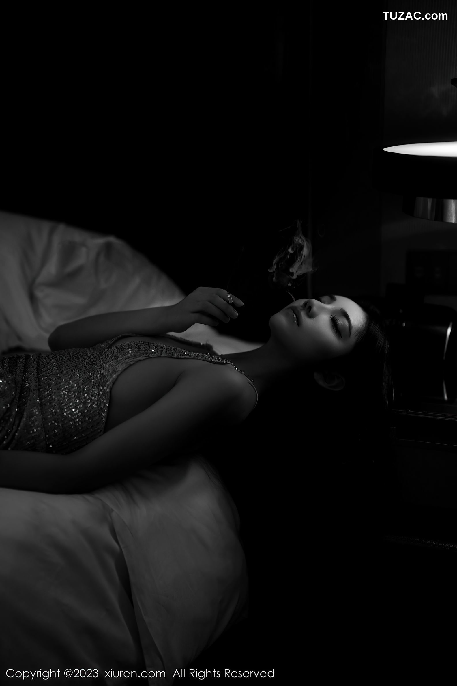 XiuRen秀人网-6734-加朵Babe-健身场所性感粉色瑜伽服-2023.05.15