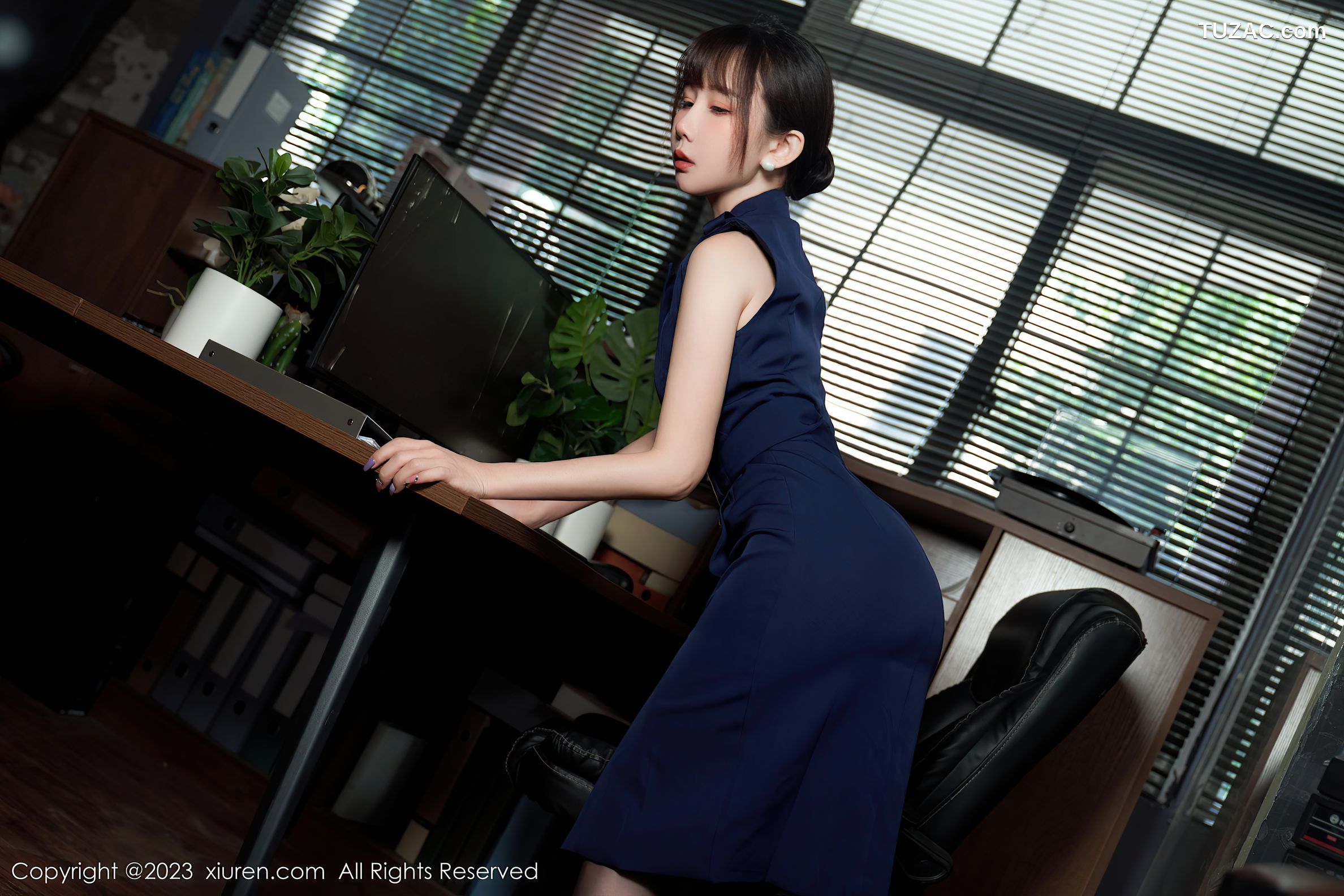 XiuRen秀人网-6737-波巧酱-职业装性感内衣超薄黑丝-2023.05.15