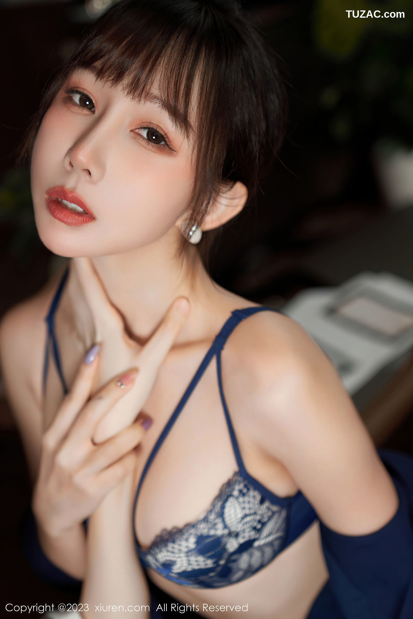 XiuRen秀人网-6737-波巧酱-职业装性感内衣超薄黑丝-2023.05.15