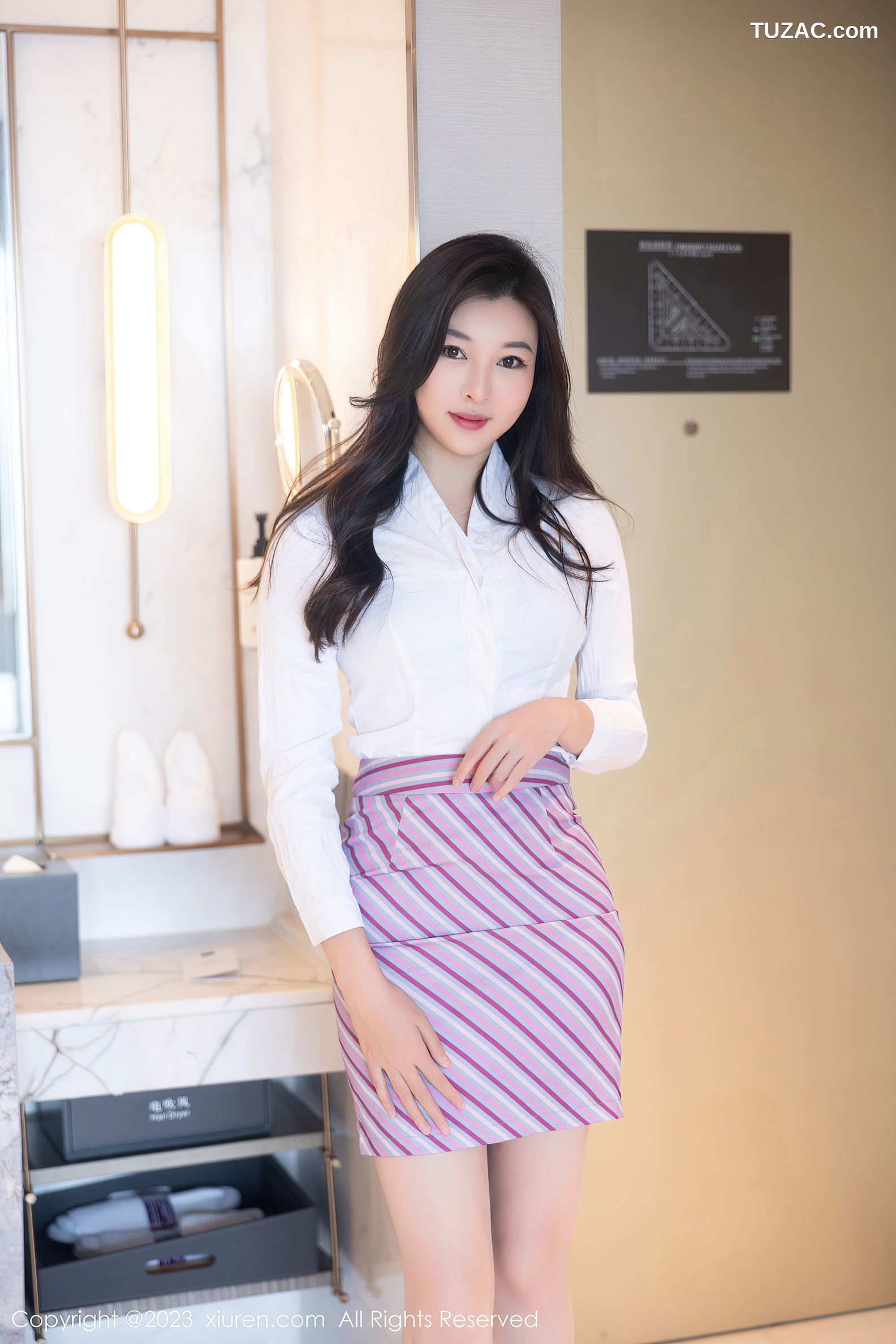 XiuRen秀人网-6741-卡卡酱-空姐制服主题性感白T黑色内衣-2023.05.16