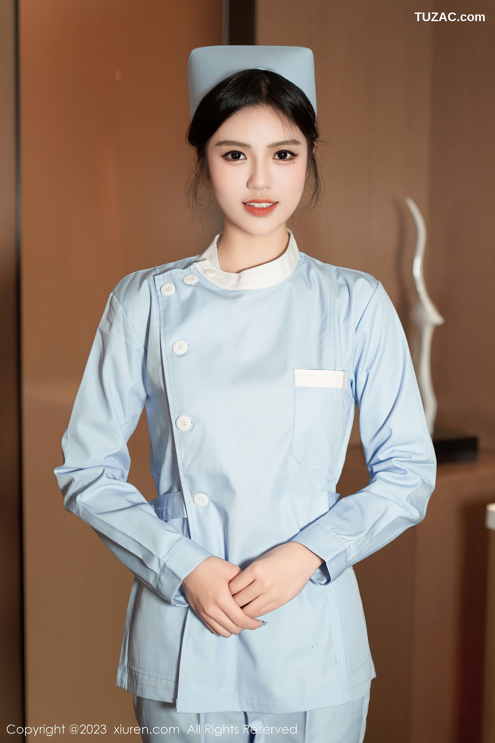 XiuRen秀人网-6745-浅浅Danny-淡蓝护士服粉色情趣服饰-2023.05.16