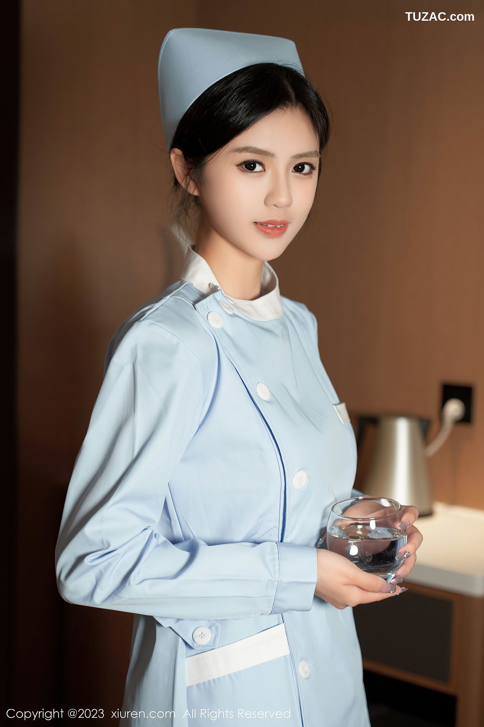 XiuRen秀人网-6745-浅浅Danny-淡蓝护士服粉色情趣服饰-2023.05.16