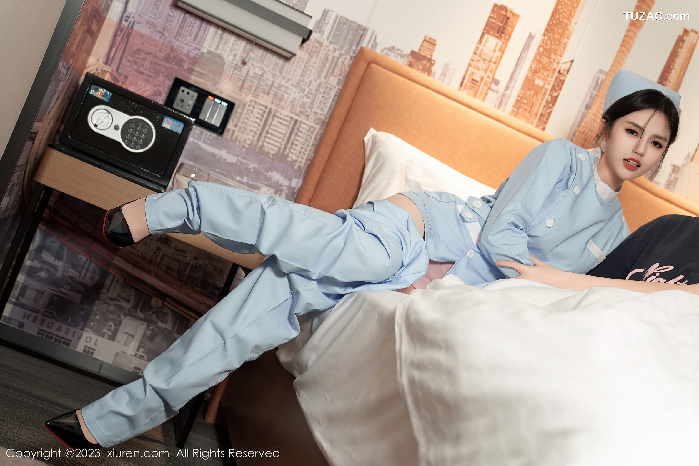 XiuRen秀人网-6745-浅浅Danny-淡蓝护士服粉色情趣服饰-2023.05.16