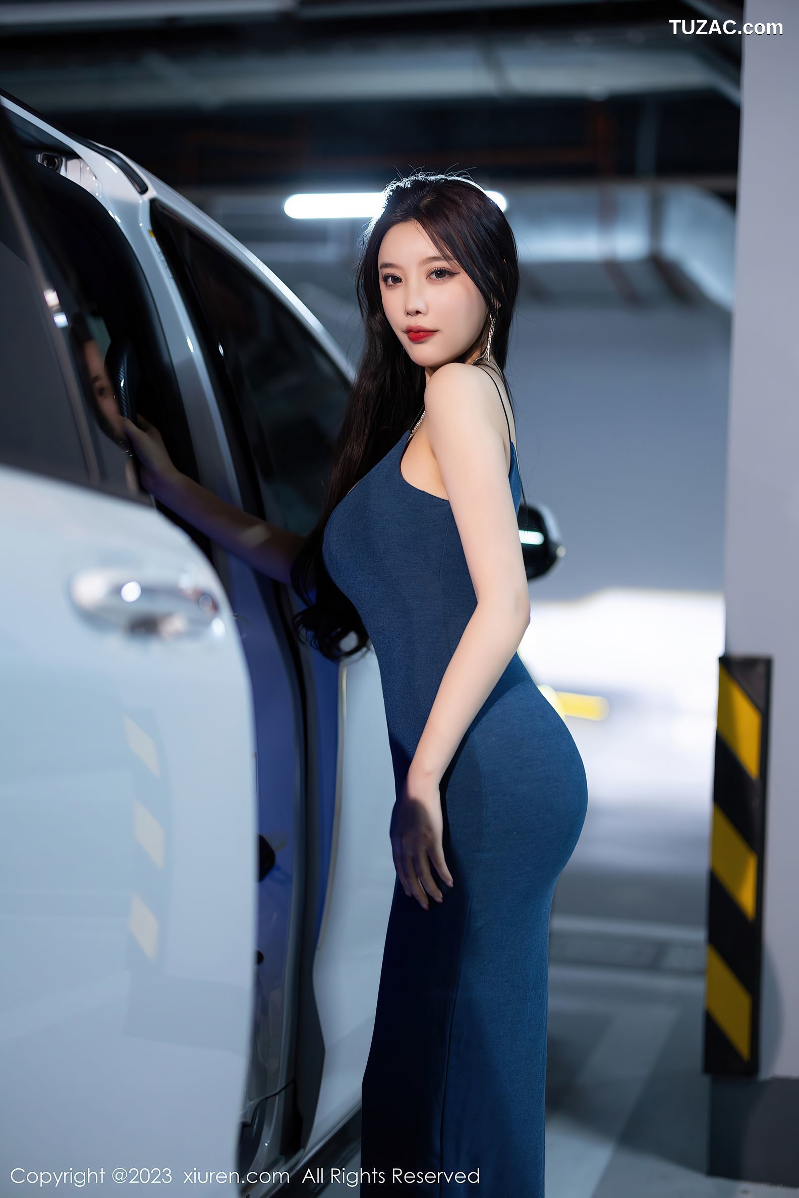 XiuRen秀人网-6747-杨晨晨Yome-蓝色吊带长裙蓝灰色蕾丝内衣-2023.05.16