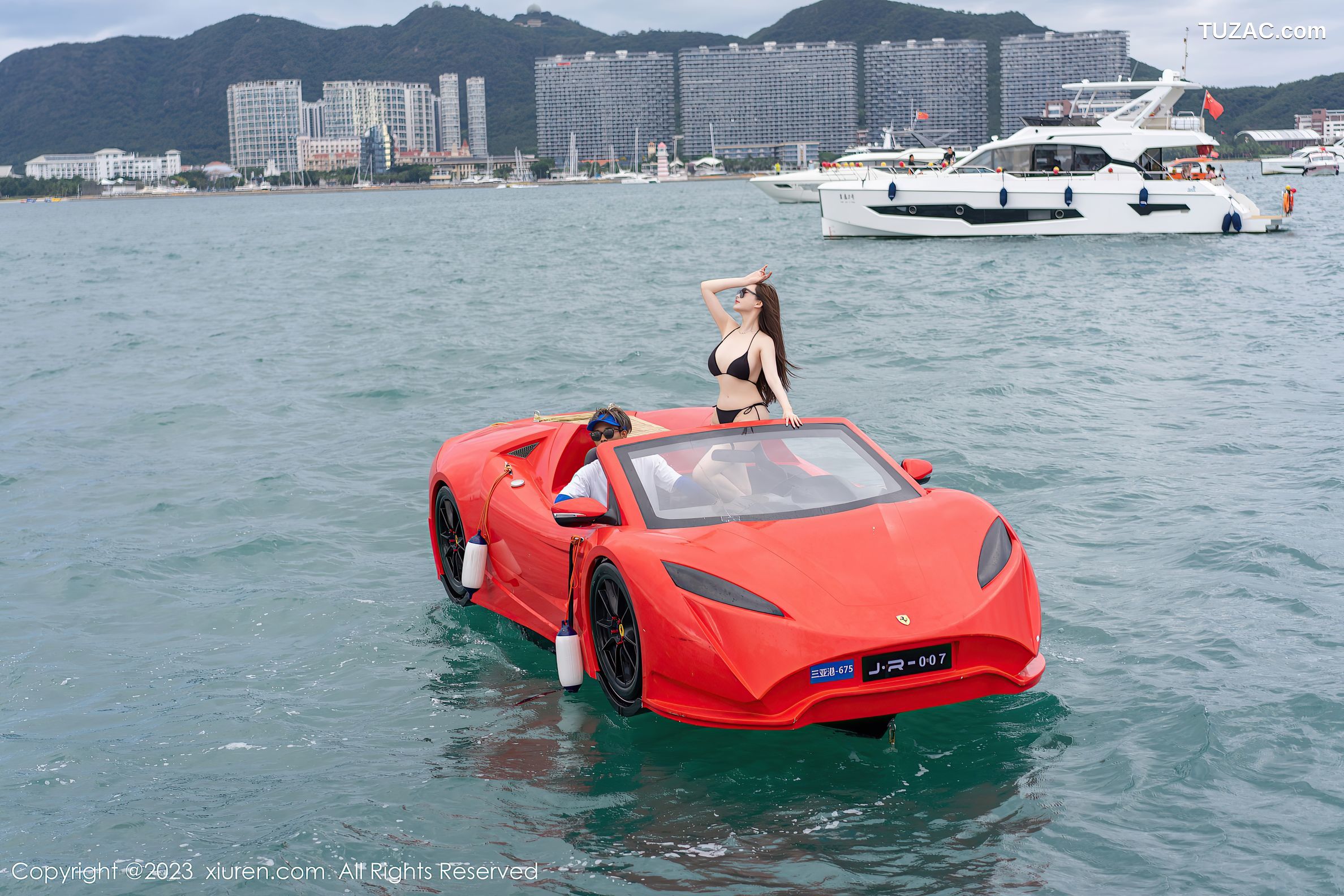 XiuRen秀人网-6769-Carol周妍希-灰色连衣裙-黑色连衣短裙-2023.05.19