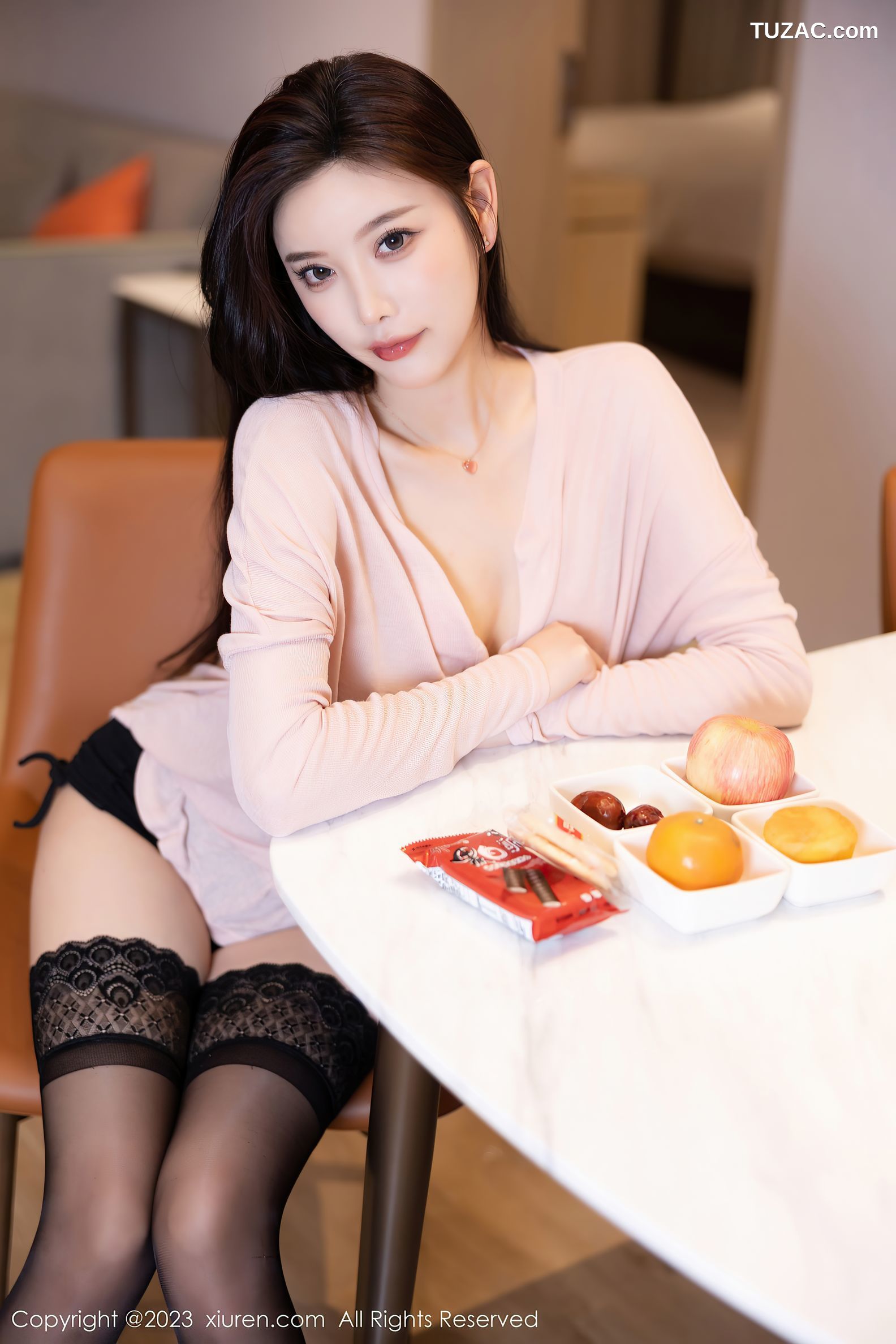 XiuRen秀人网-6788-杨晨晨Yome-粉色情趣服原色丝袜-2023.05.23