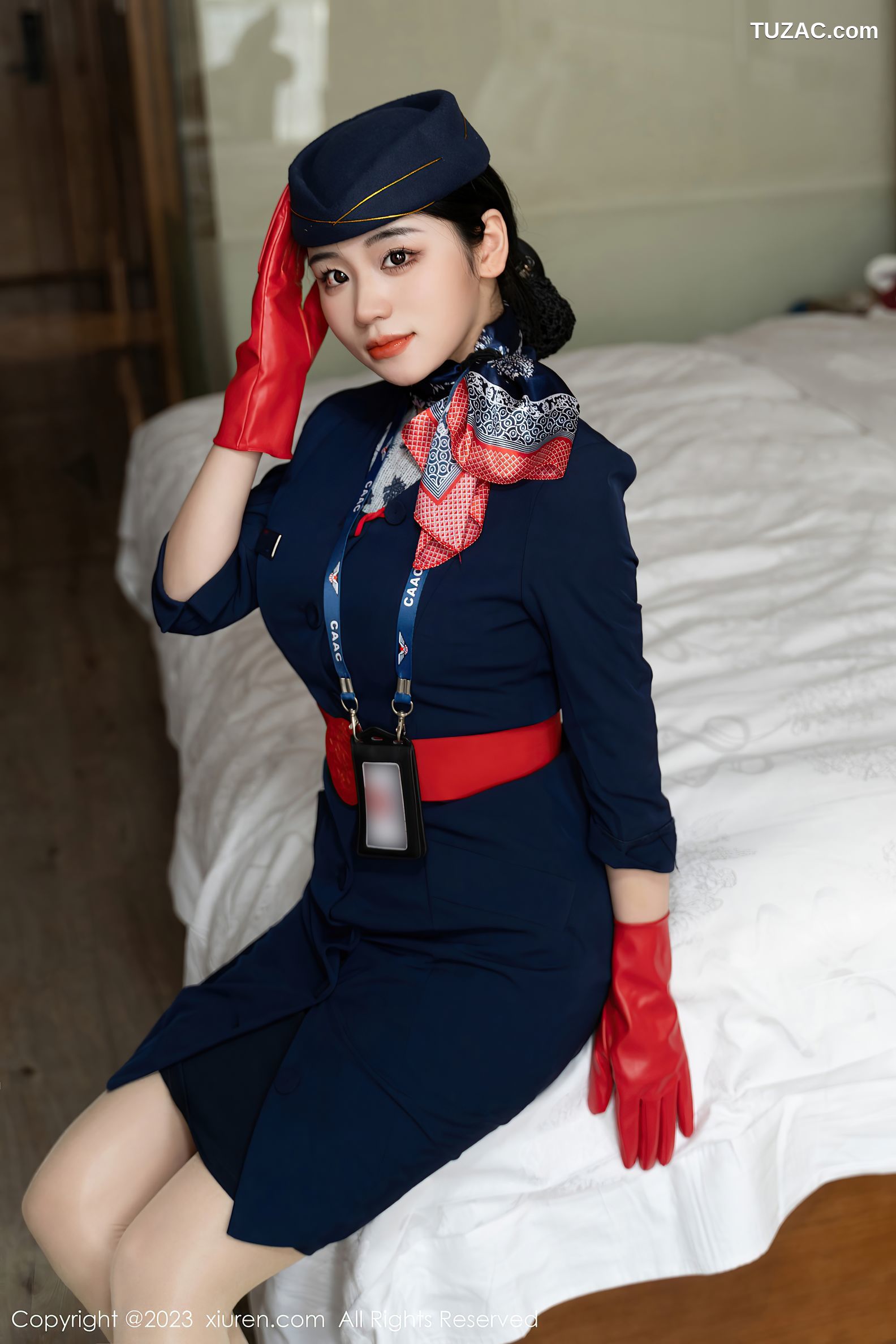 XiuRen秀人网-6790-汐汐爱吃草莓-性感空姐制服黑色内衣-2023.05.24