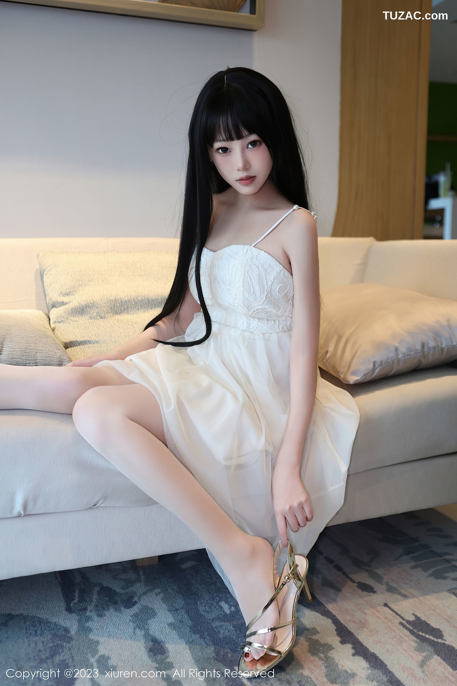 XiuRen秀人网-6828-早川京子-白色吊带连衣裙粉色内衣超薄肉丝-2023.05.31