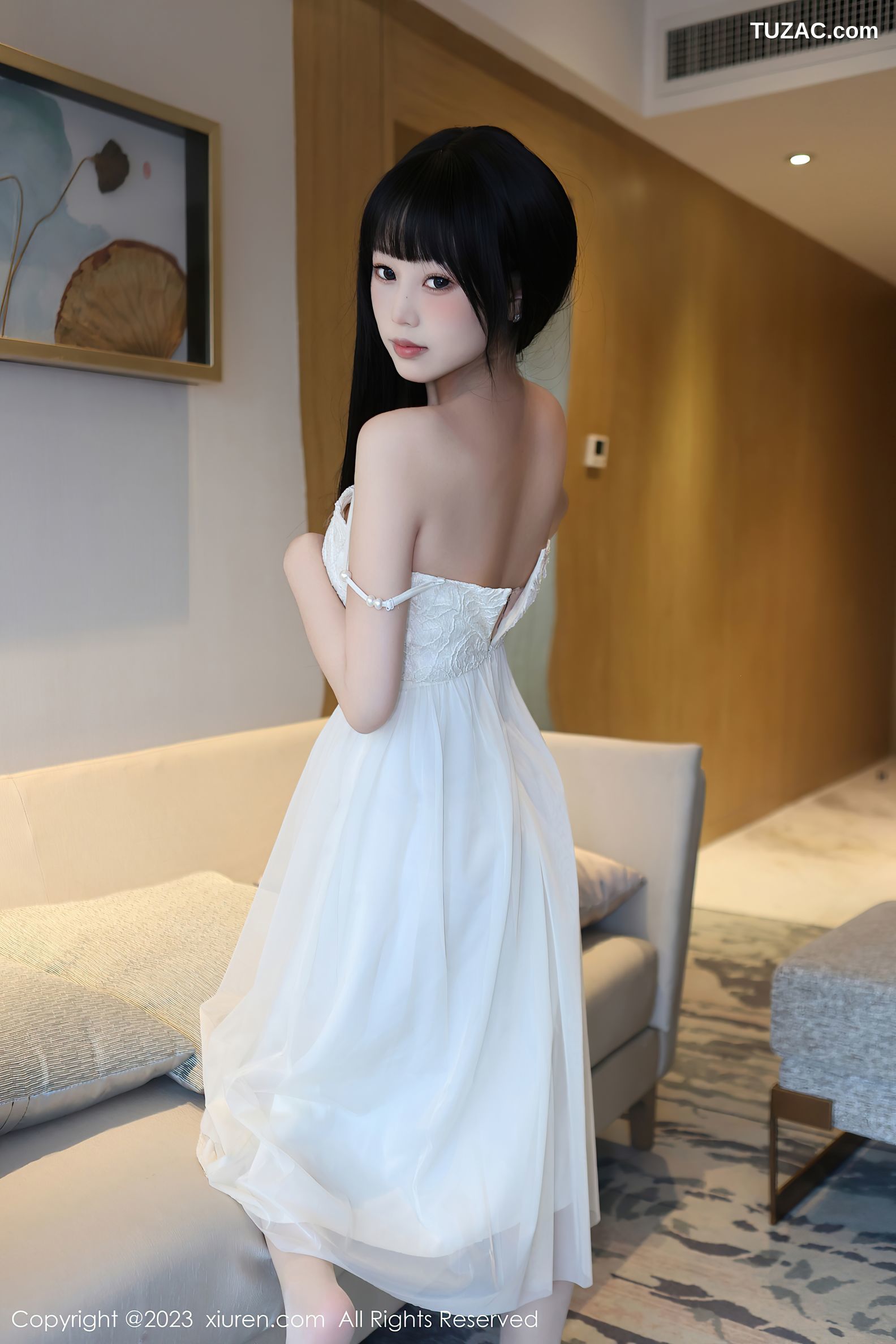 XiuRen秀人网-6828-早川京子-白色吊带连衣裙粉色内衣超薄肉丝-2023.05.31